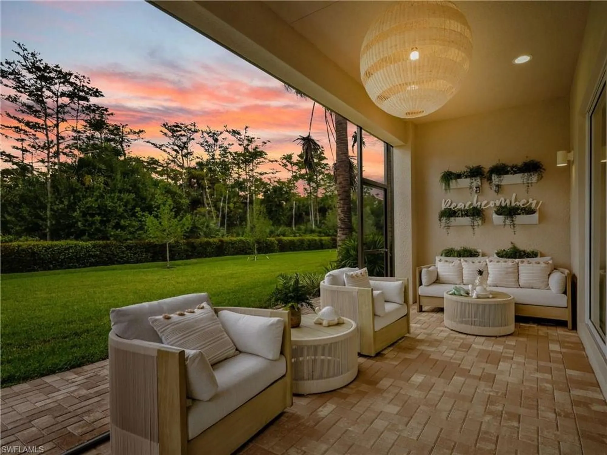 Property Slideshow image 24 of 49 | 11265 daphne ct, Naples, FL, 34120