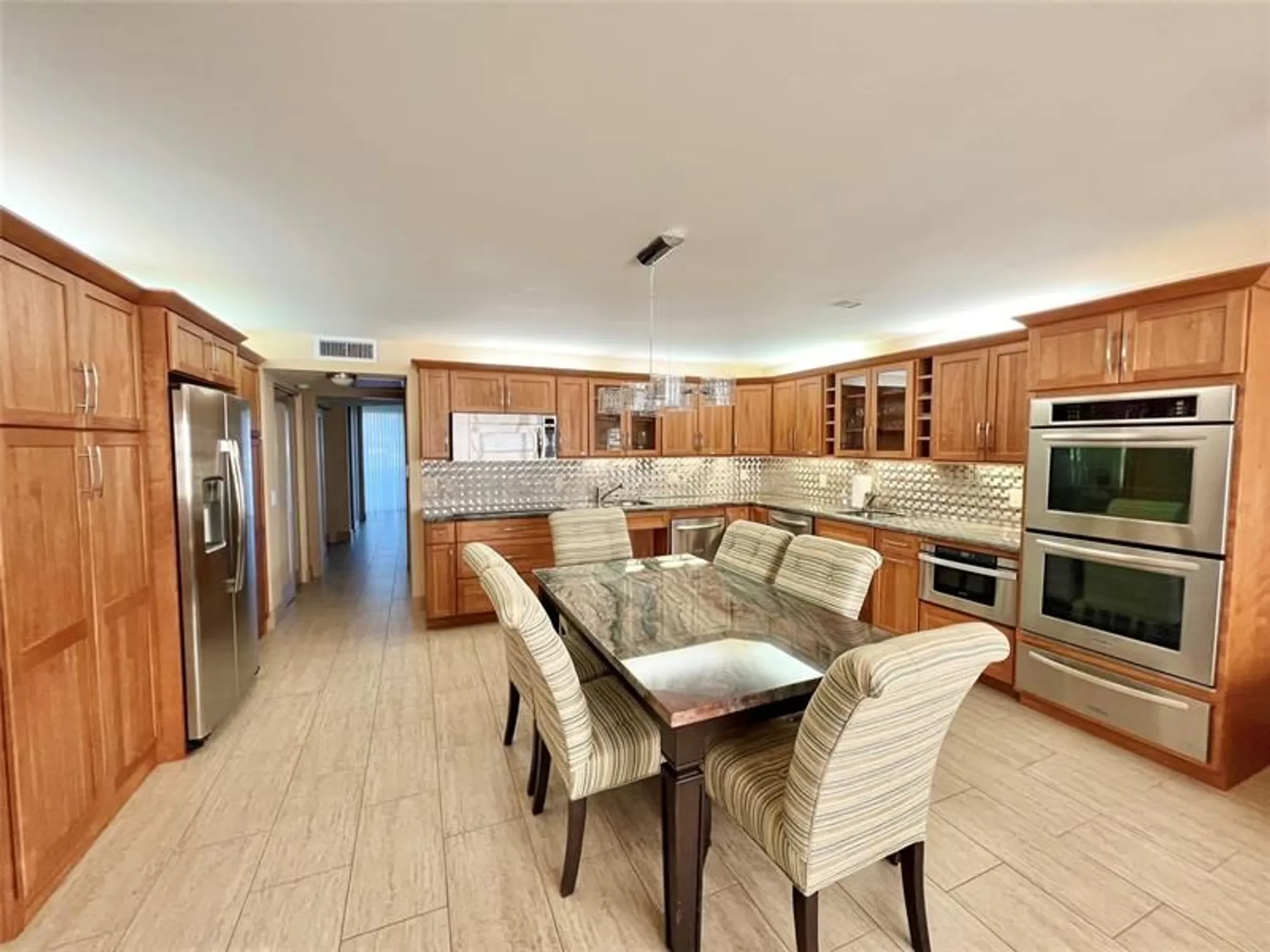 Property Slideshow image 1 of 60 | 1011 swansea a # 1011, Deerfield Beach, FL, 33442