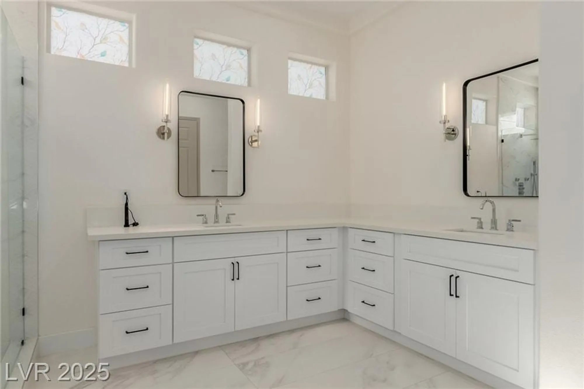 Property Slideshow image 27 of 49 | 2824 faiss dr, Las Vegas, NV, 89134