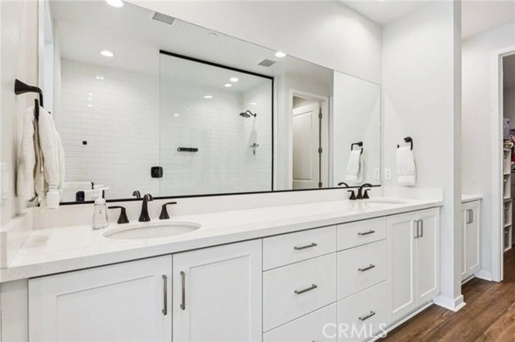 Property Slideshow image 19 of 33 | 32061 sedge way, Temecula, CA, 92591