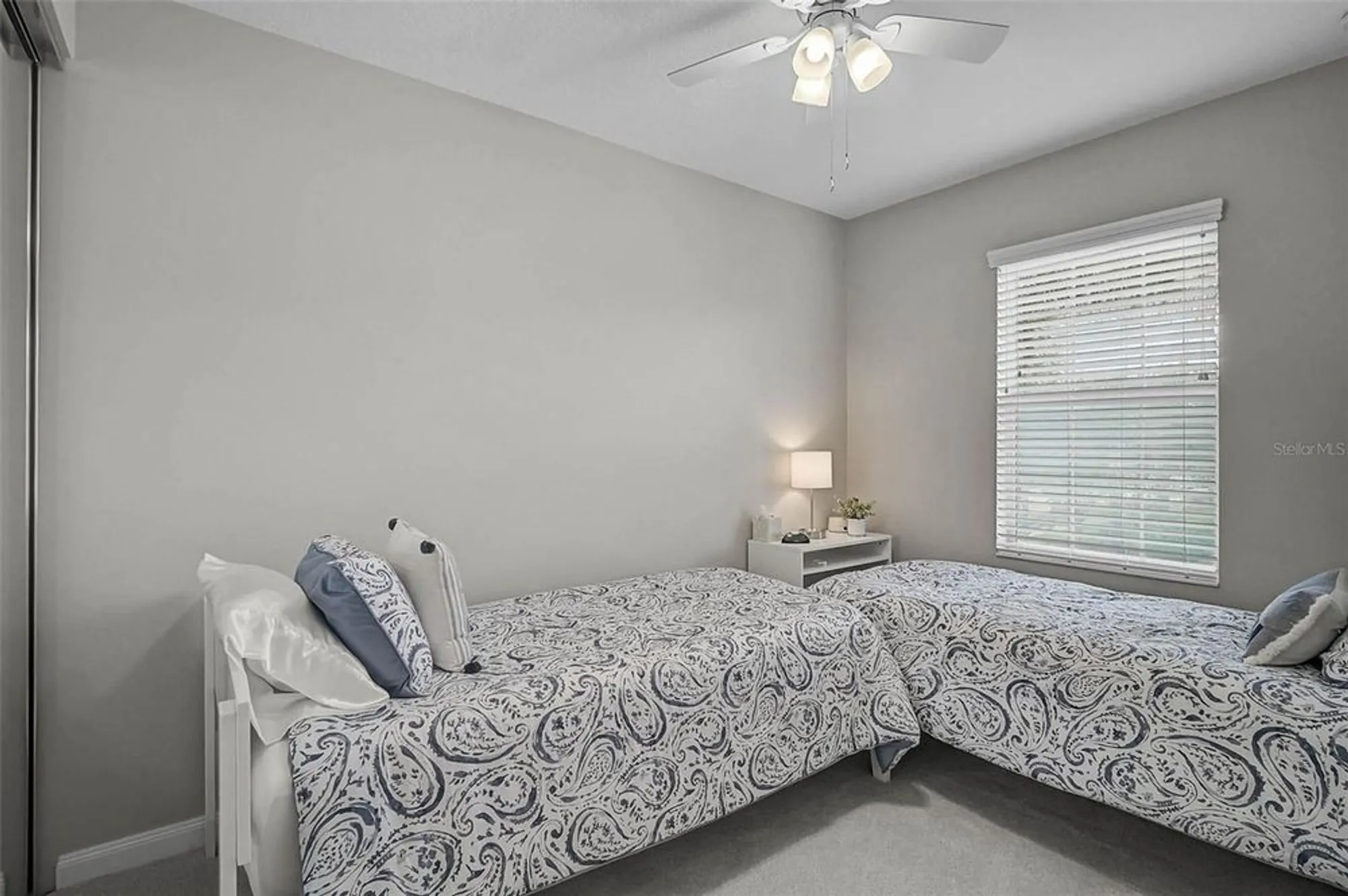 Property Slideshow image 17 of 51 | 1737 burgos dr, Sarasota, FL, 34238