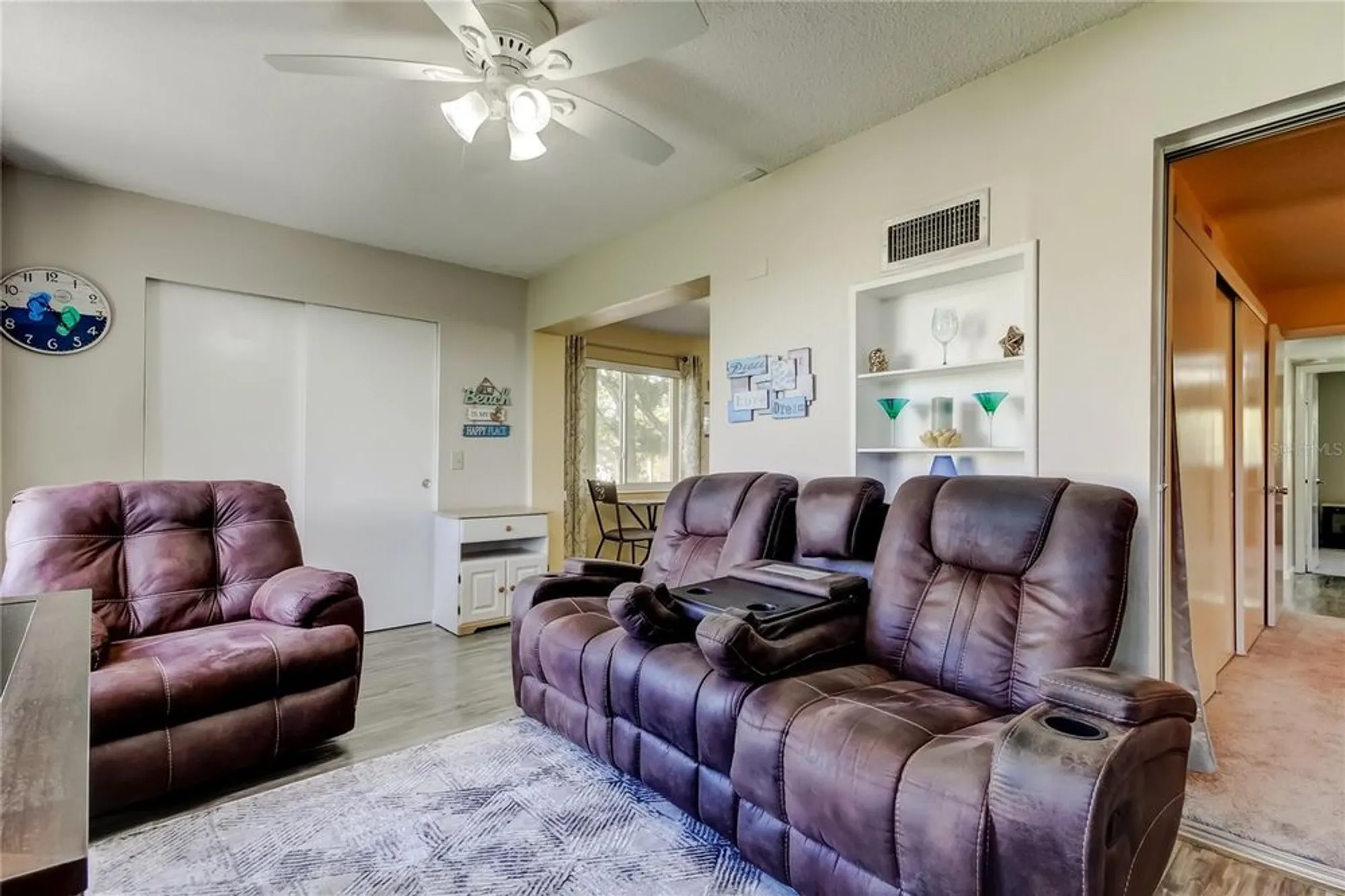Property Slideshow image 25 of 75 | 2457 ecuadorian way apt 57, Clearwater, FL, 33763