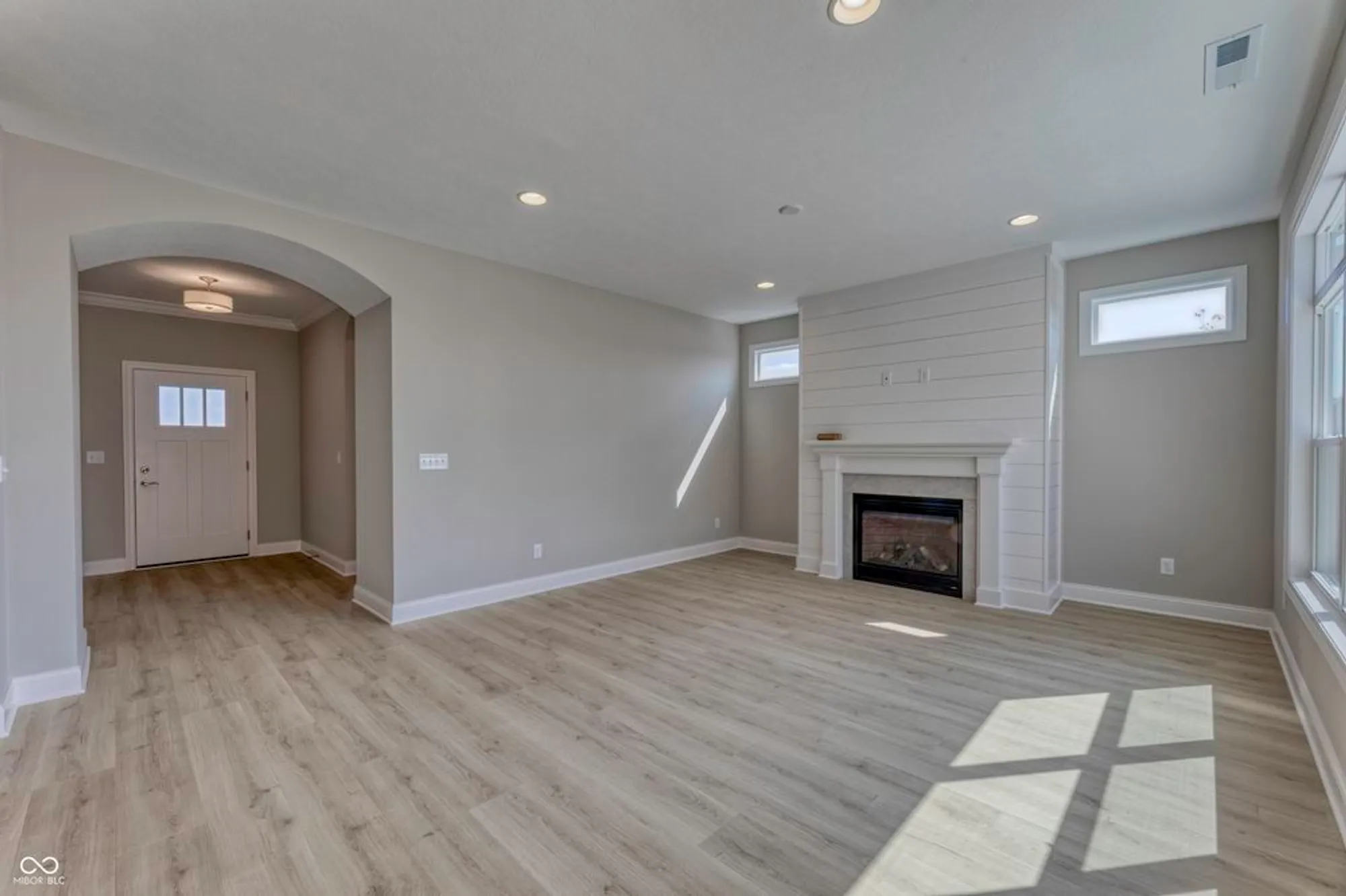 Property Slideshow image 12 of 45 | 14832 higgins dr, Westfield, IN, 46074