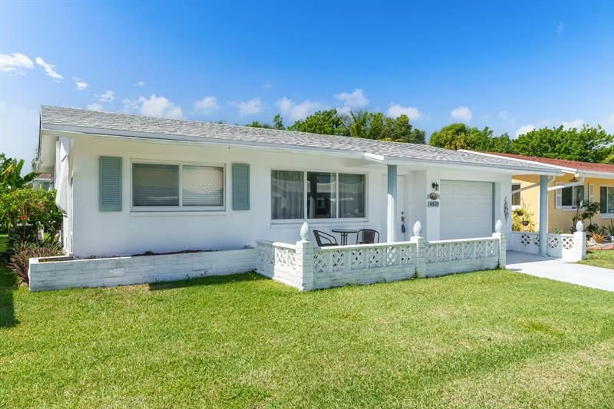 Property Slideshow image 2 of 35 | 4510 nw 49th ct, Tamarac, FL, 33319