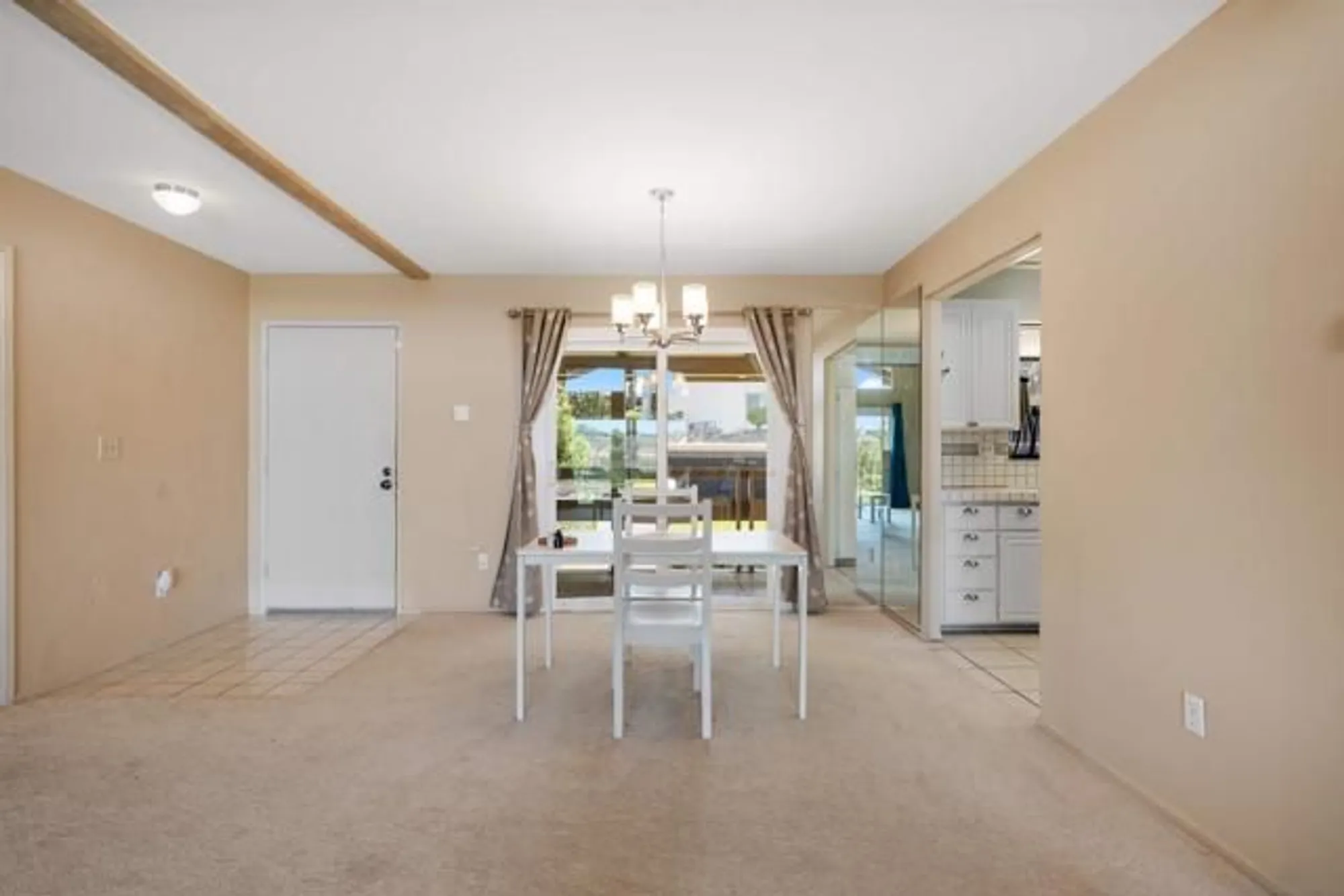 Property Slideshow image 8 of 50 | 1940 fairway circle dr, San Marcos, CA, 92078