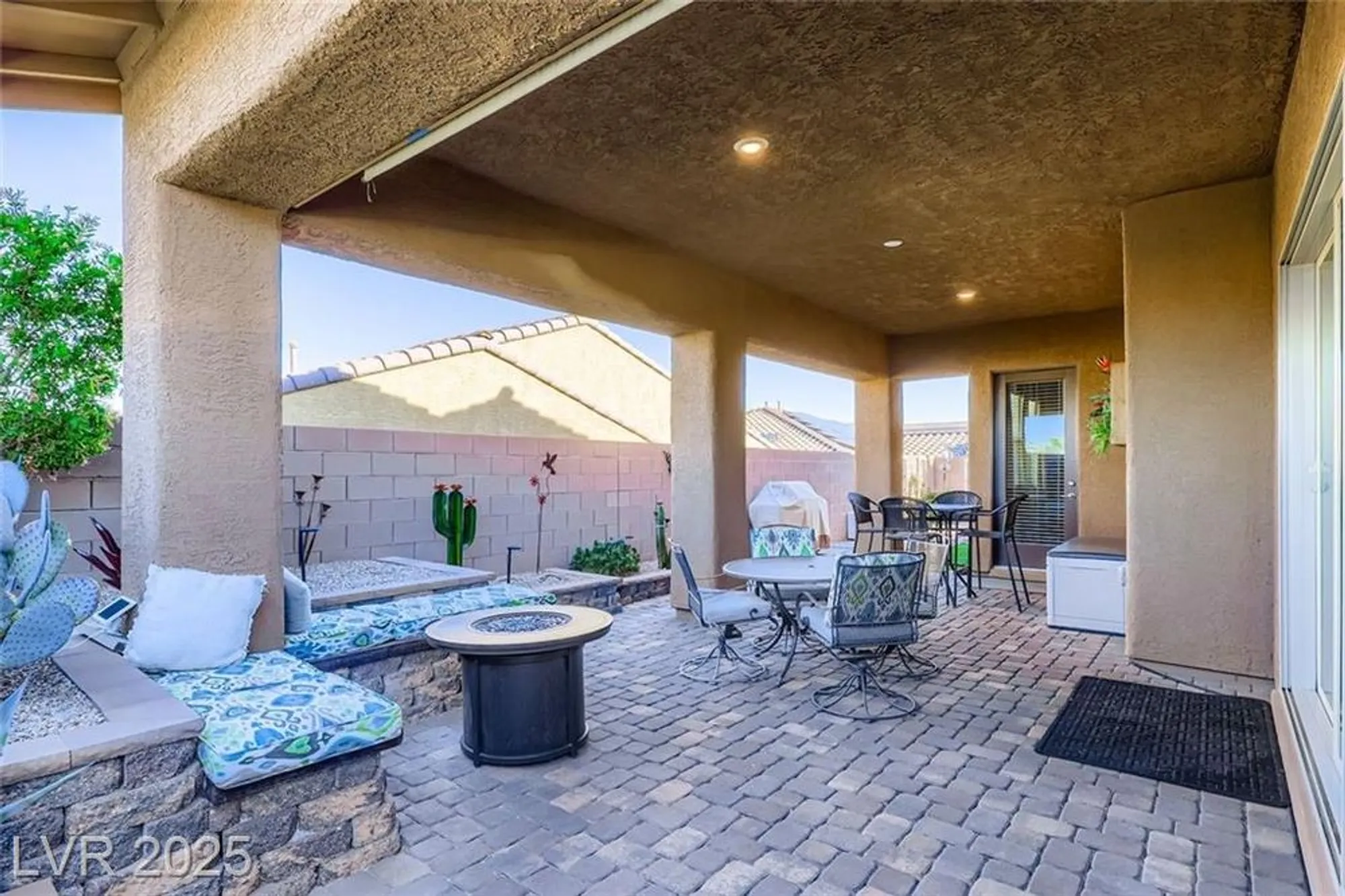 Property Slideshow image 27 of 58 | 316 gillespie glen ave, Henderson, NV, 89011