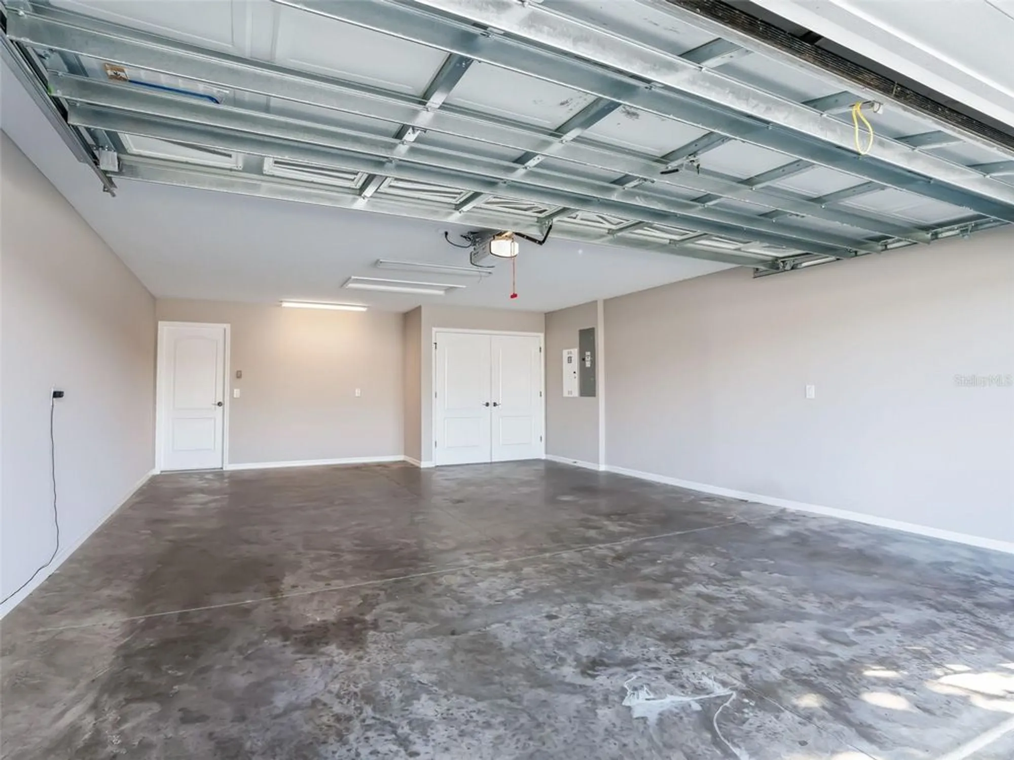 Property Slideshow image 28 of 37 | 828 silver oak ave, Lady Lake, FL, 32159