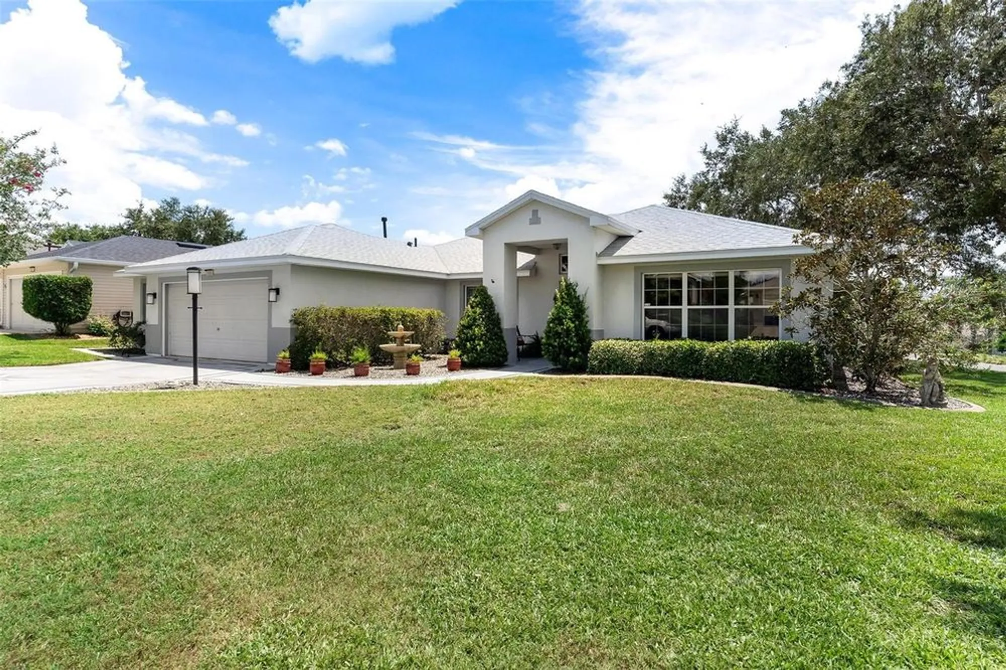 Property Slideshow image 2 of 82 | 5008 adriatic ave, Tavares, FL, 32778