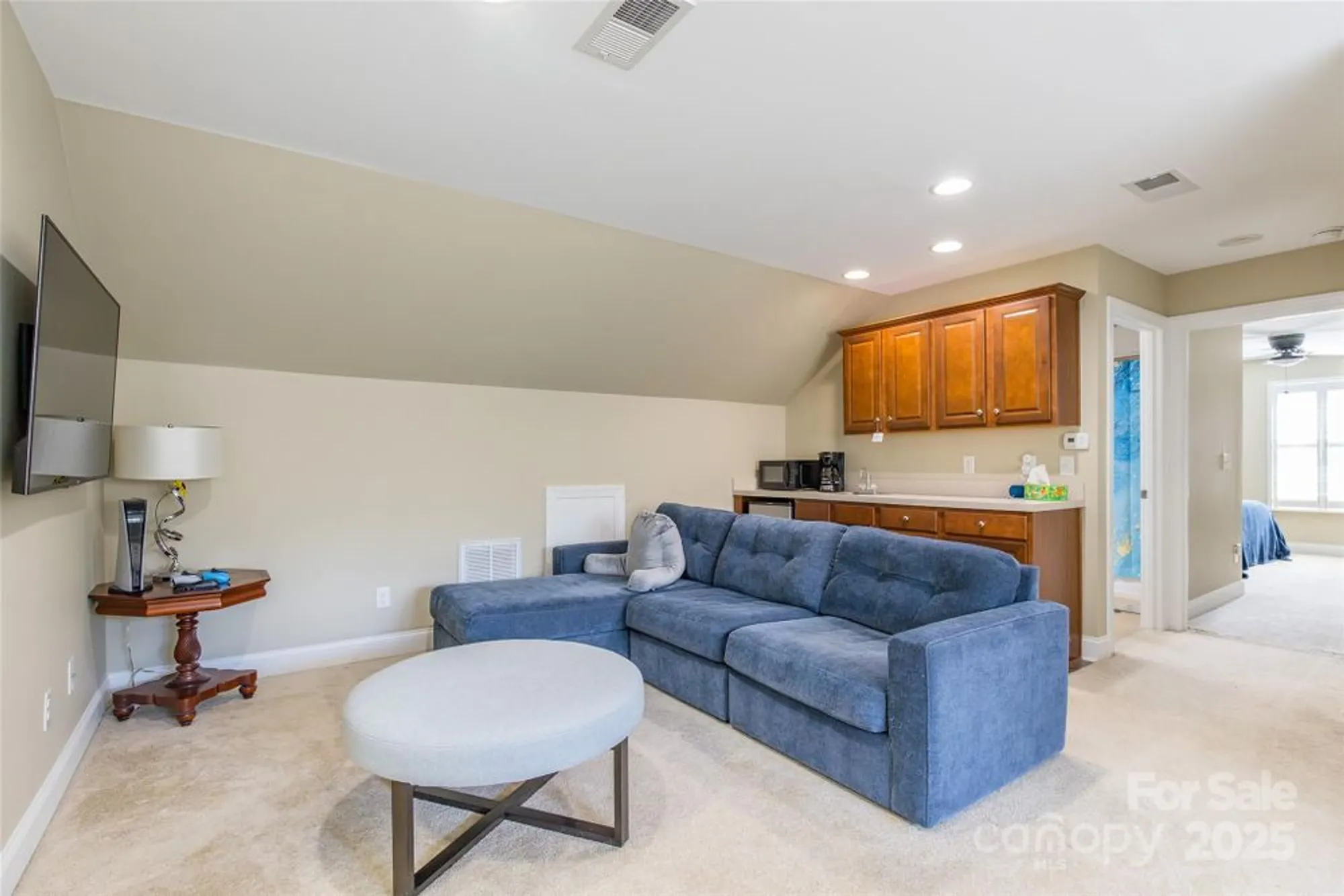 Property Slideshow image 24 of 36 | 3547 south bank ct, Matthews, NC, 28105