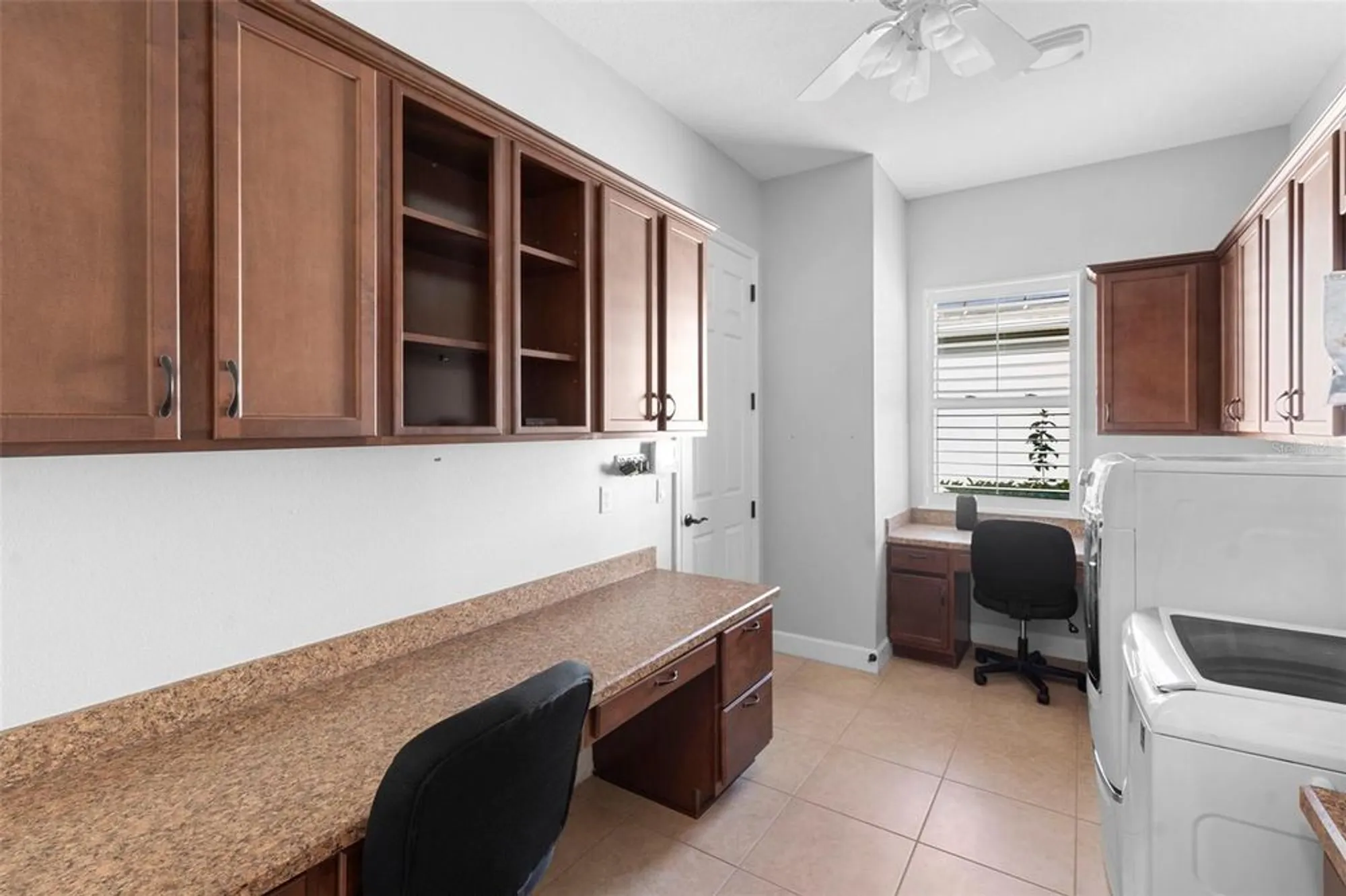 Property Slideshow image 37 of 47 | 1128 heron point way, Deland, FL, 32724