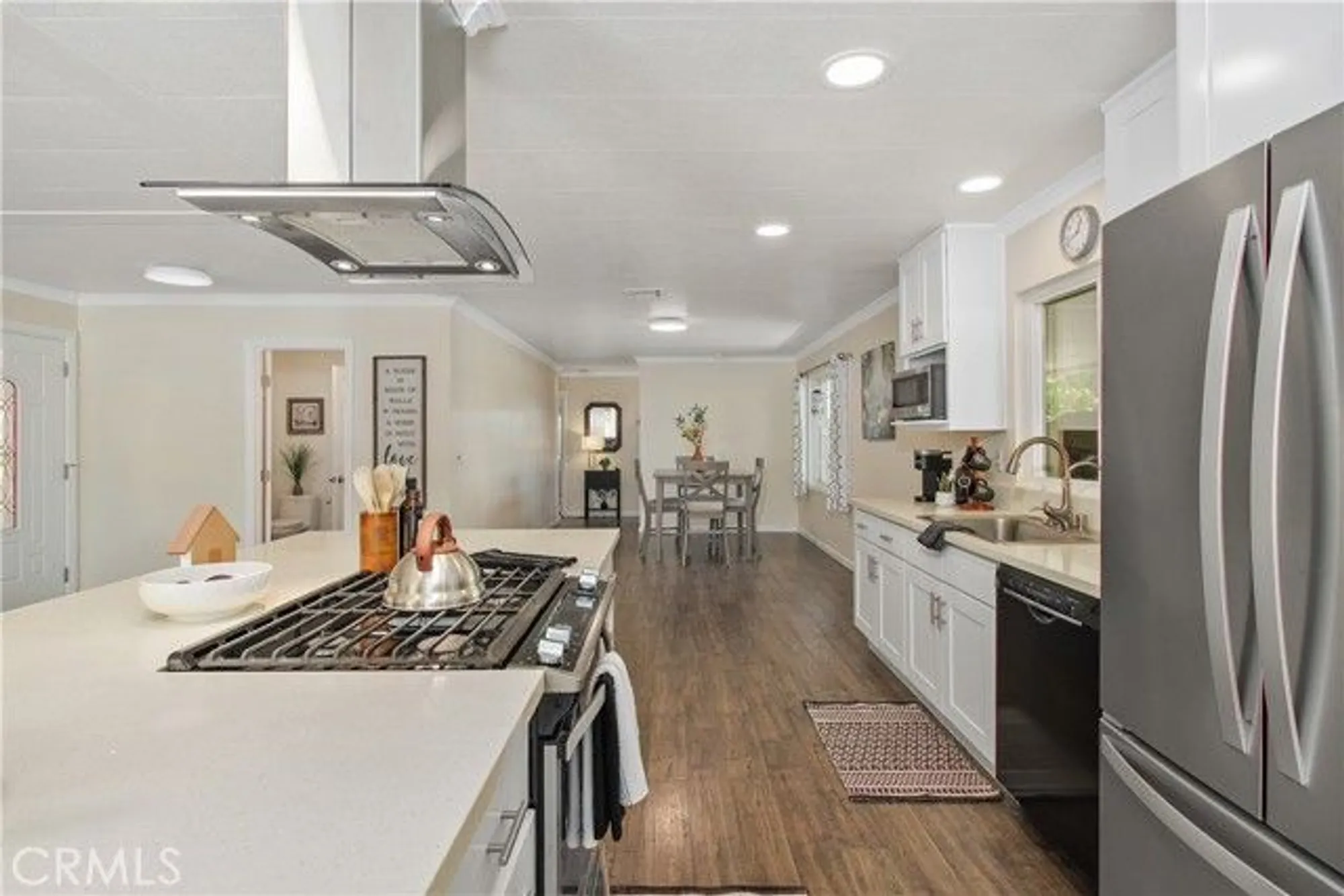 Property Slideshow image 6 of 18 | 29170 via princesa, Murrieta, CA, 92563