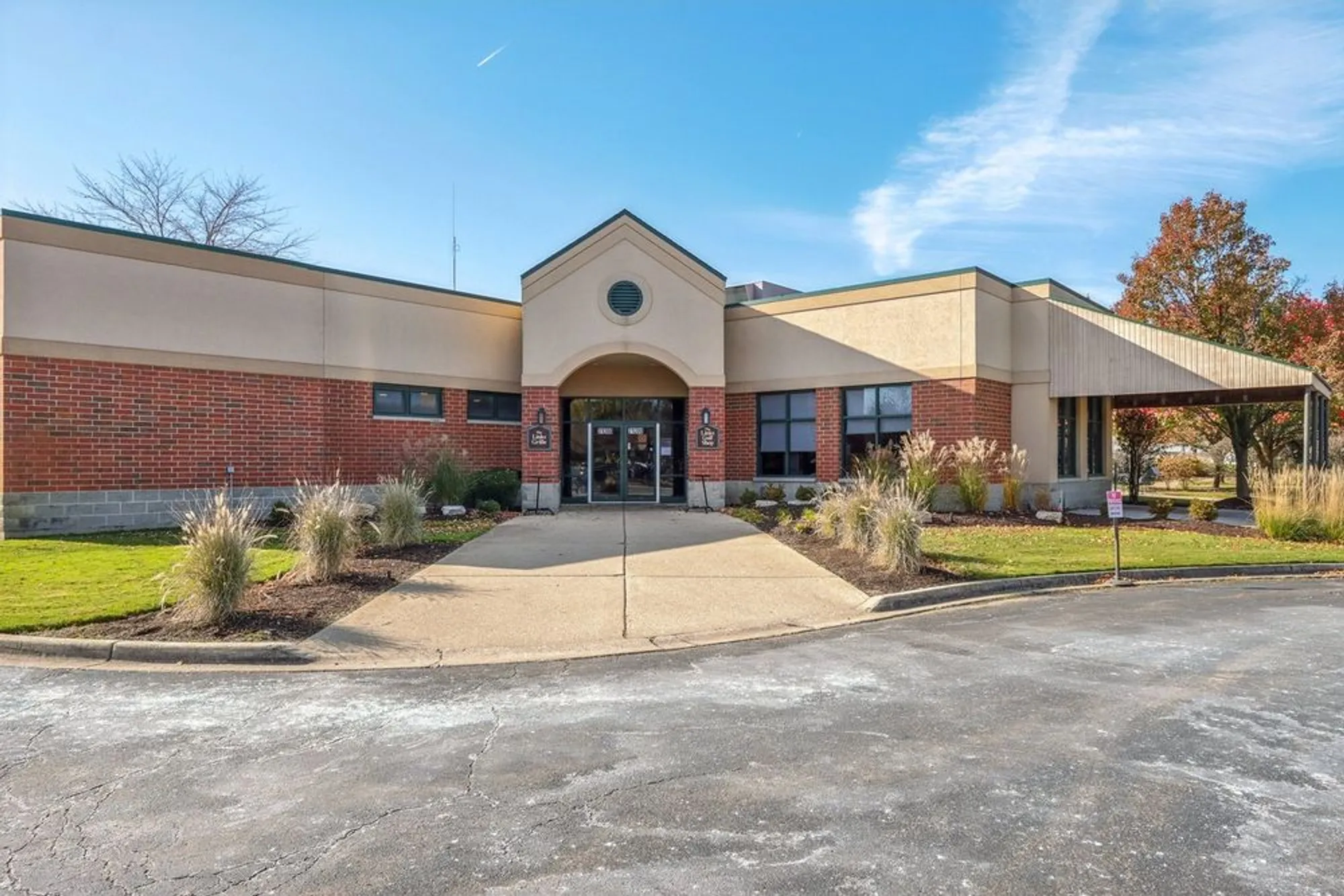 Property Slideshow image 29 of 38 | 13322 s bayberry ln, Plainfield, IL, 60544