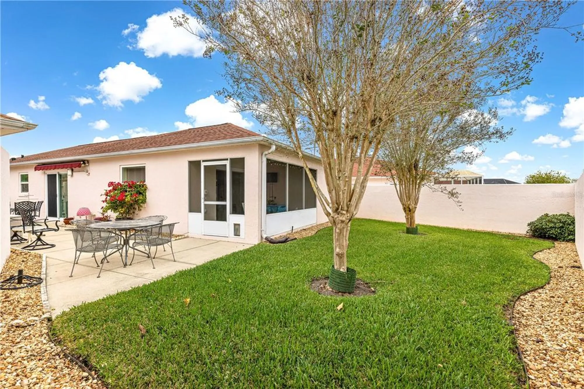 Property Slideshow image 20 of 31 | 729 hernandez dr, The Villages, FL, 32159