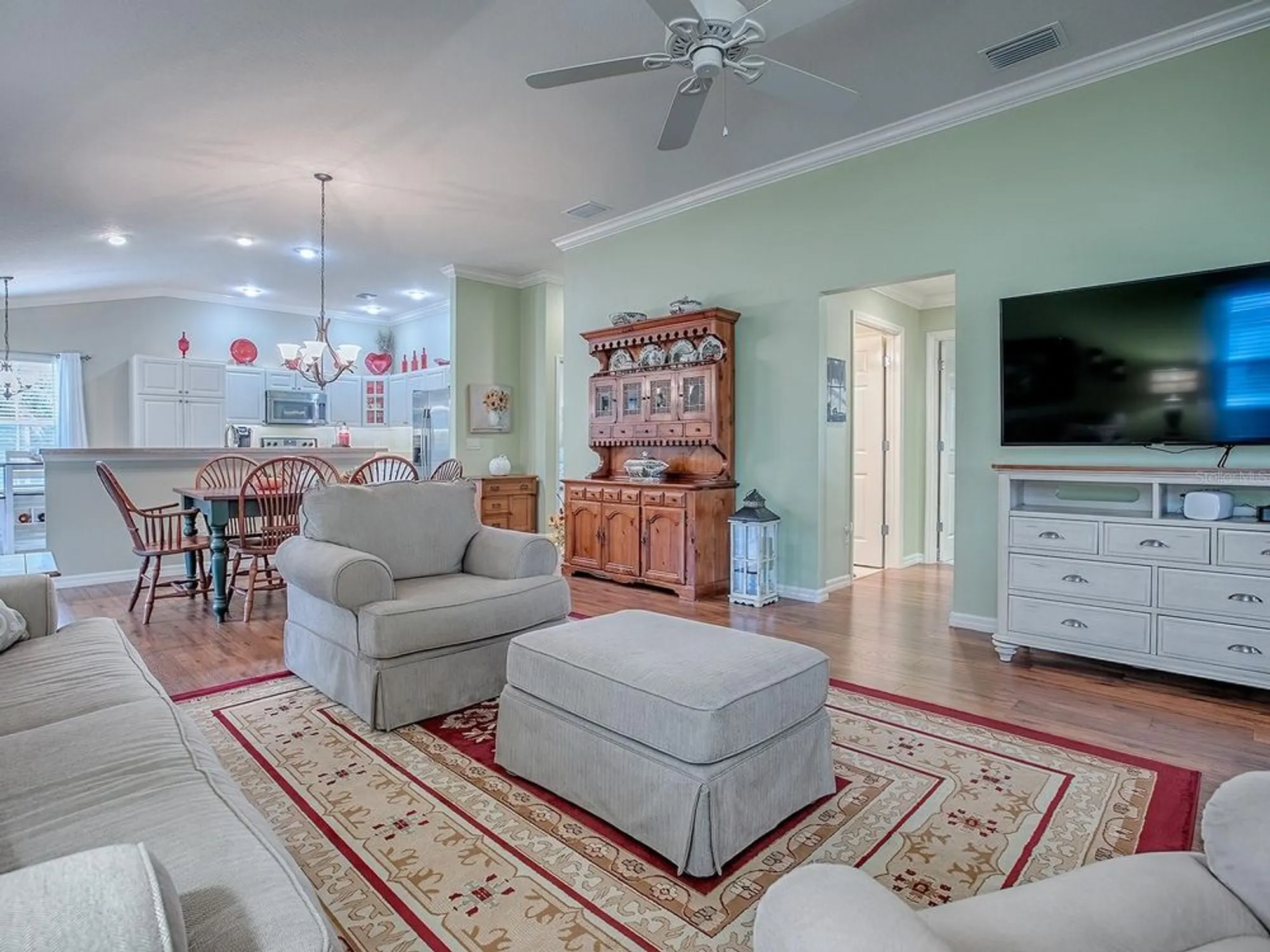 Property Slideshow image 11 of 53 | 3207 islawild way, The Villages, FL, 32163