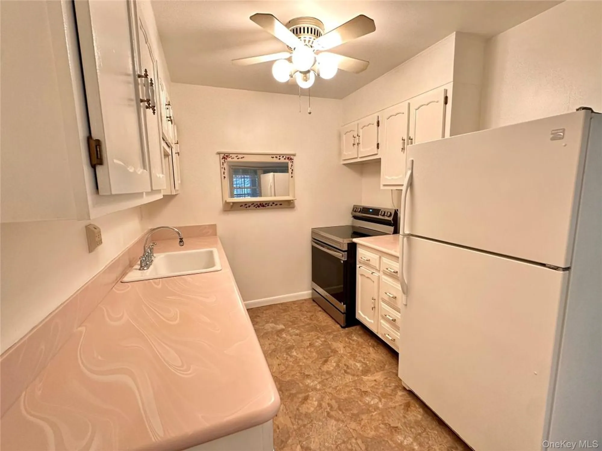 Property Slideshow image 8 of 16 | 231 blackpool ct f, Ridge, NY, 11961