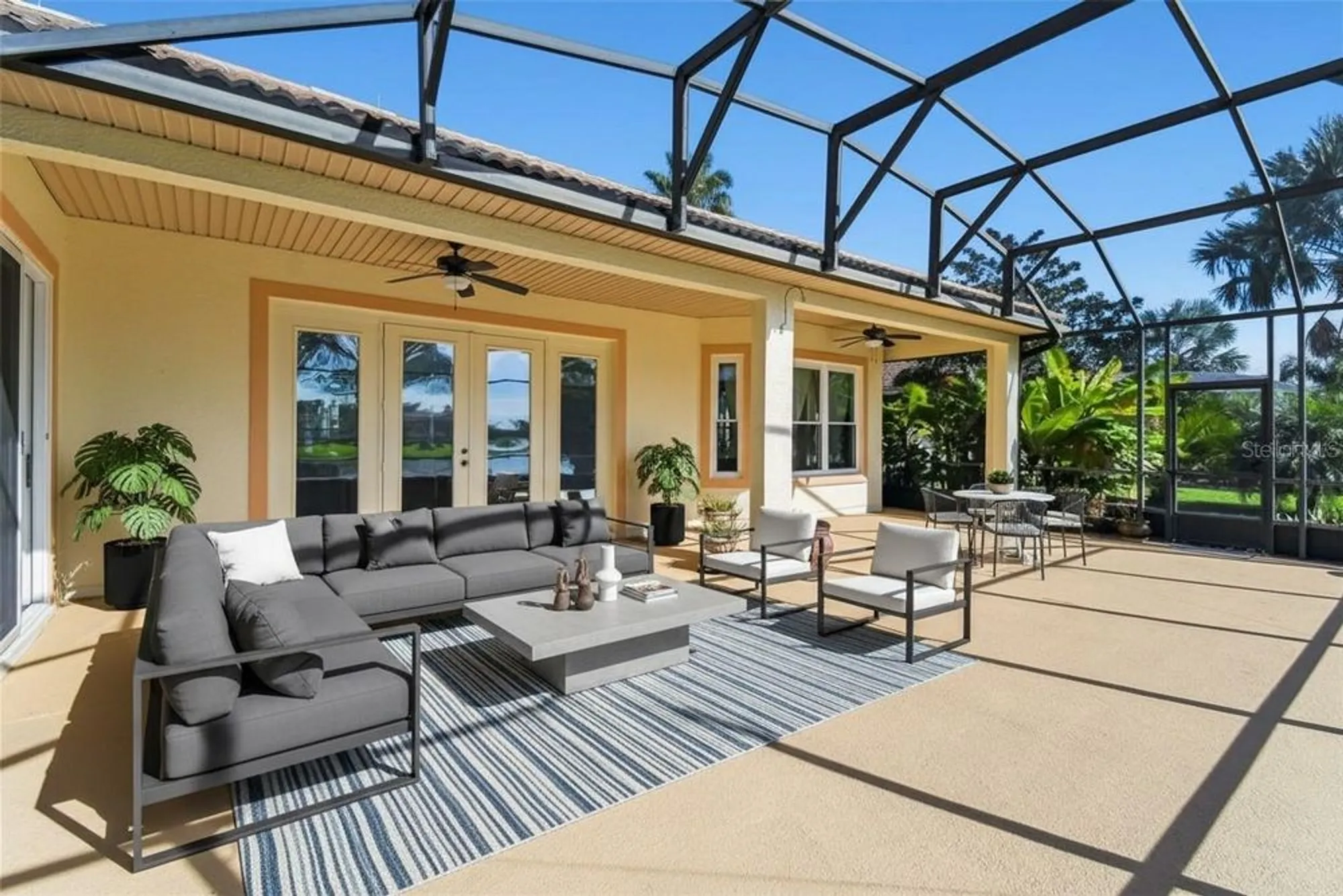 Property Slideshow image 39 of 66 | 506 tapatio ln, Poinciana, FL, 34759