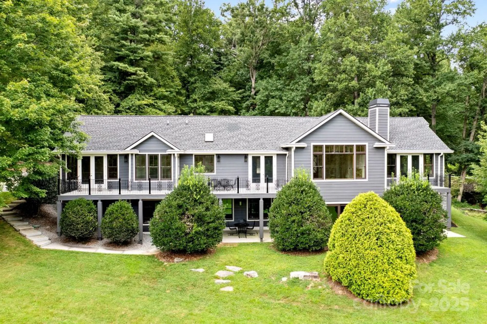 Property Slideshow image 7 of 25 | 301 winding meadows dr, Flat Rock, NC, 28731