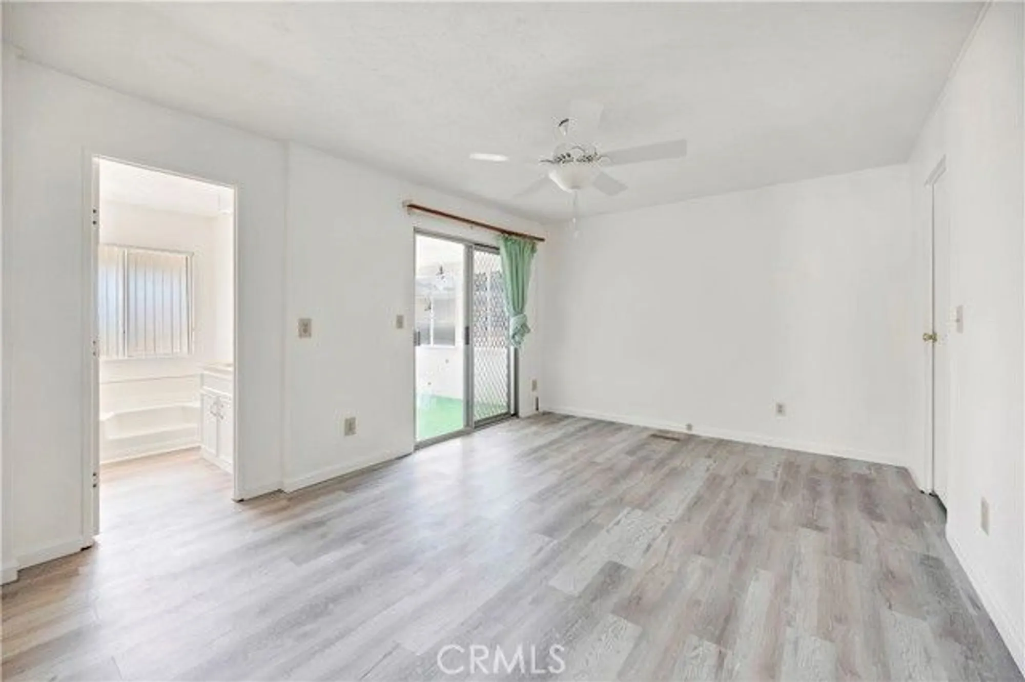 Property Slideshow image 22 of 34 | 2953 manzanita way, Hemet, CA, 92545