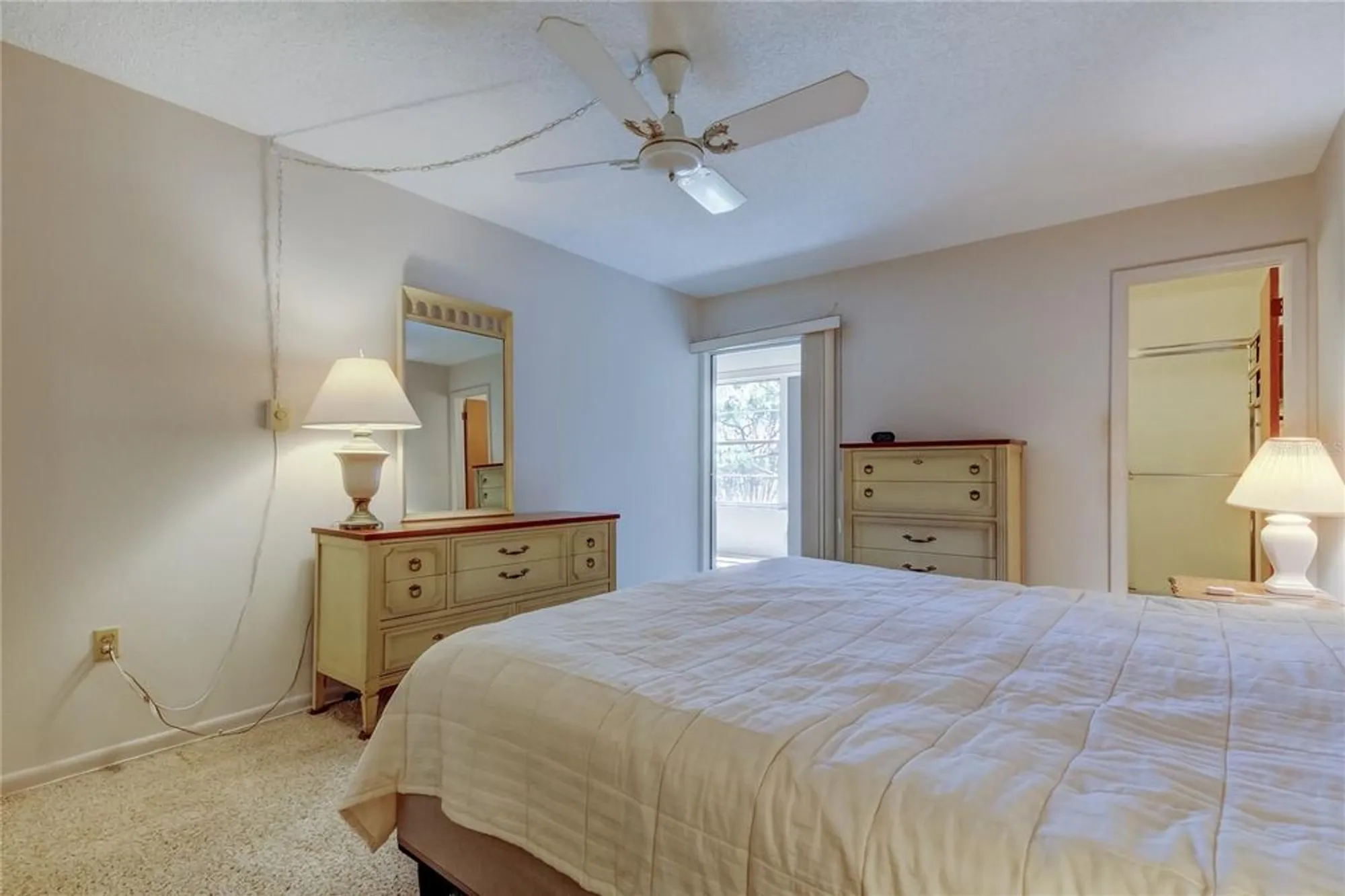 Property Slideshow image 15 of 50 | 5521 80th st n unit 315, Saint Petersburg, FL, 33709