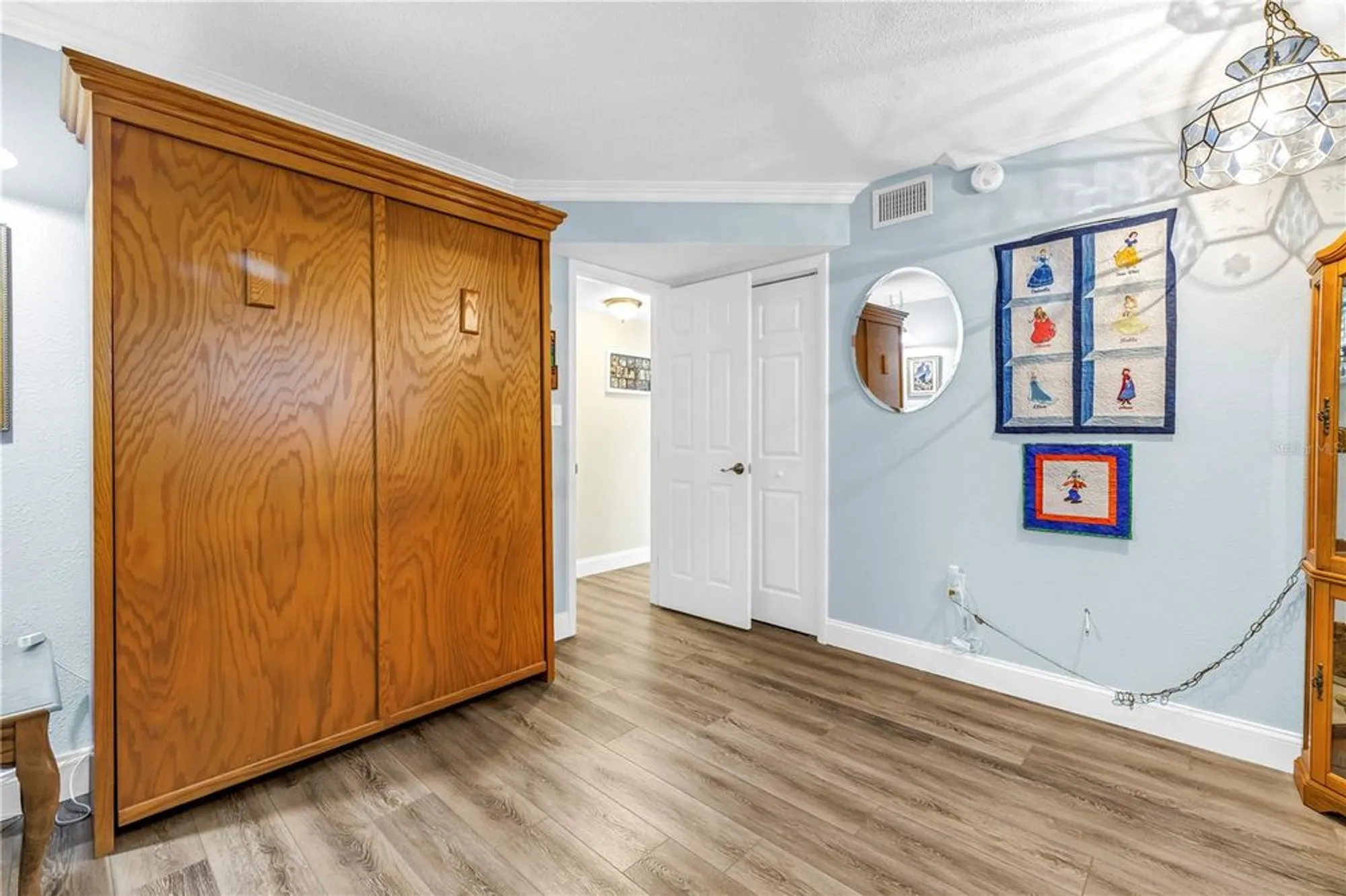 Property Slideshow image 12 of 73 | 4525 cove cir apt 102, Saint Petersburg, FL, 33708