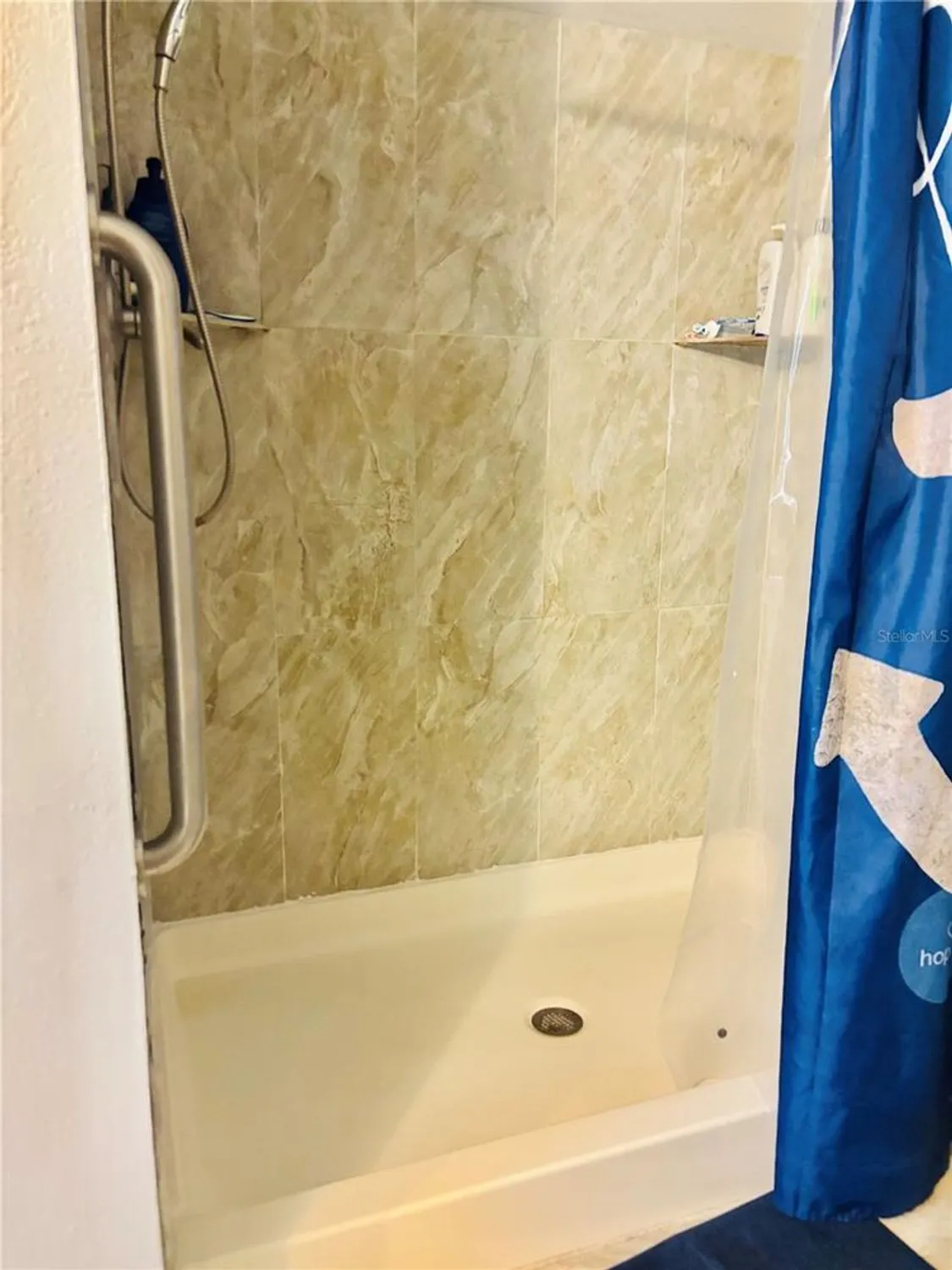 Property Slideshow image 18 of 24 | 1516 arrowhead dr, Sun City Center, FL, 33573