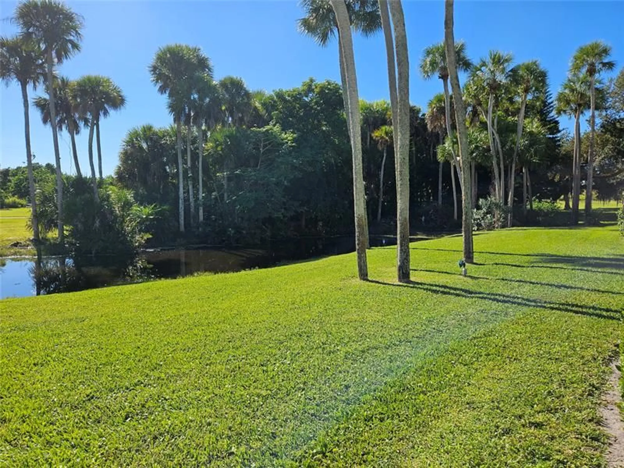 Property Slideshow image 32 of 49 | 9 vista gardens trl 106, Vero Beach, FL, 32962