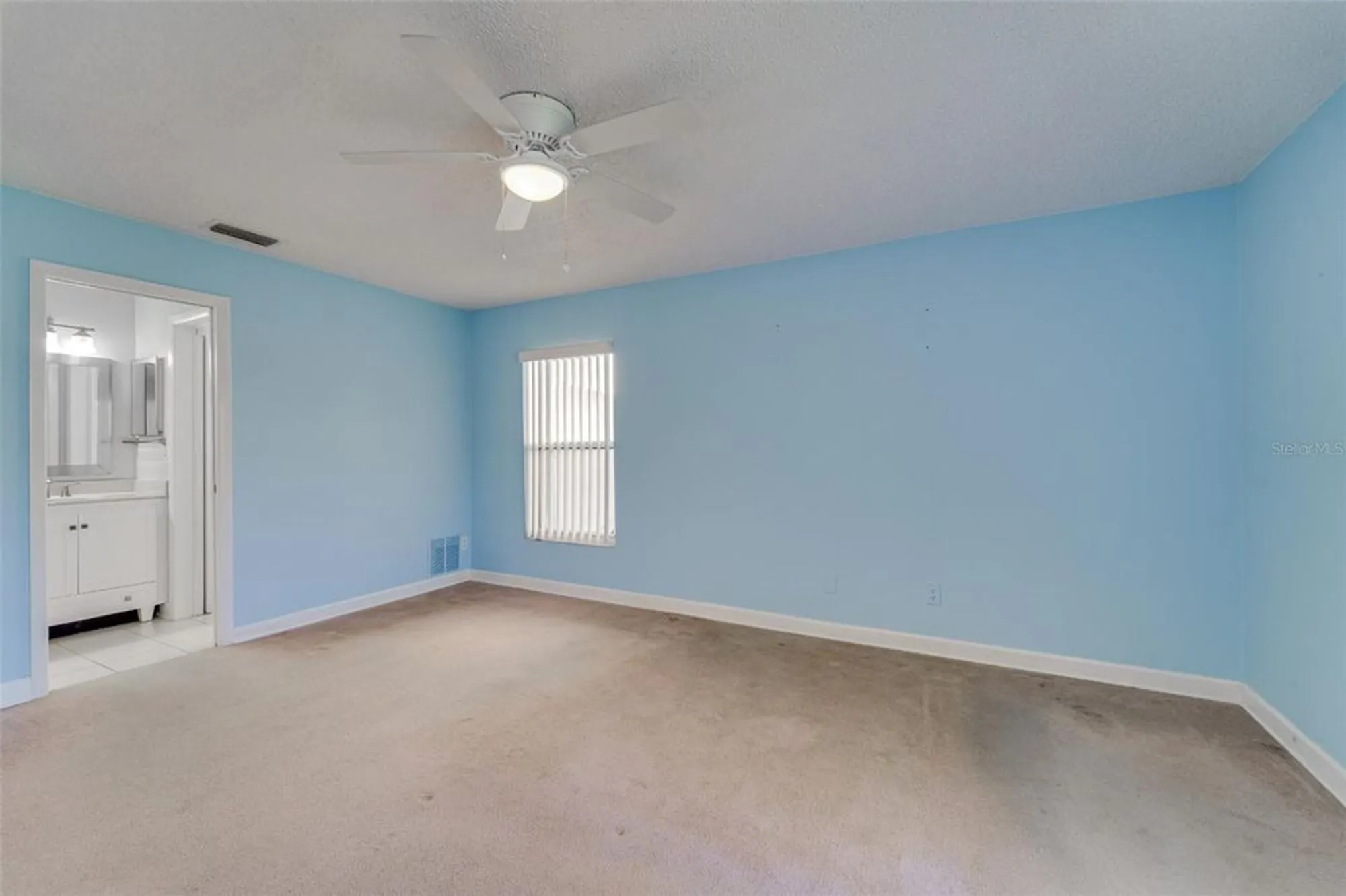 Property Slideshow image 33 of 72 | 9235 35th way n # 6, Pinellas Park, FL, 33782