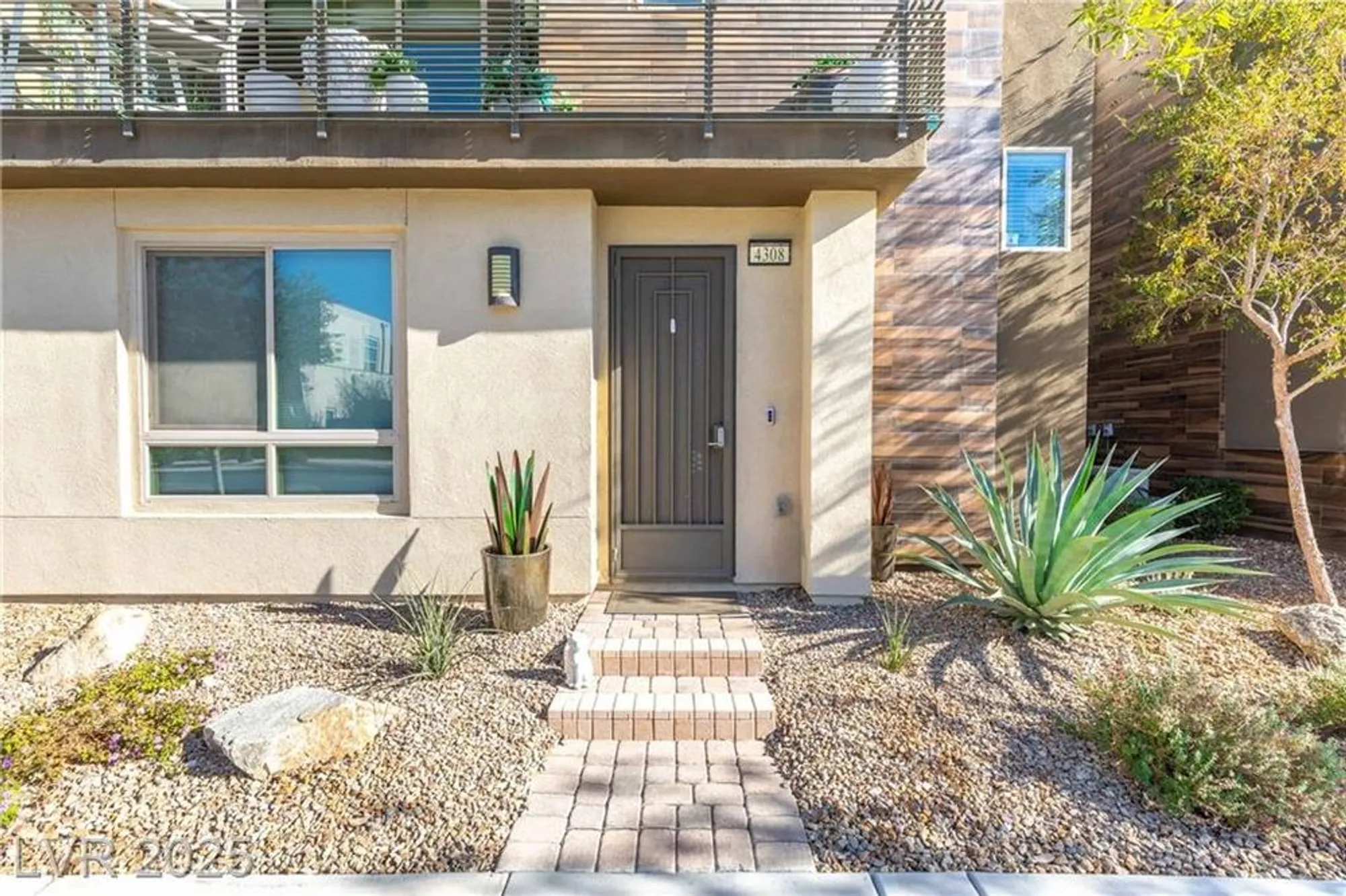 Property Slideshow image 12 of 68 | 4308 veraz st, Las Vegas, NV, 89135