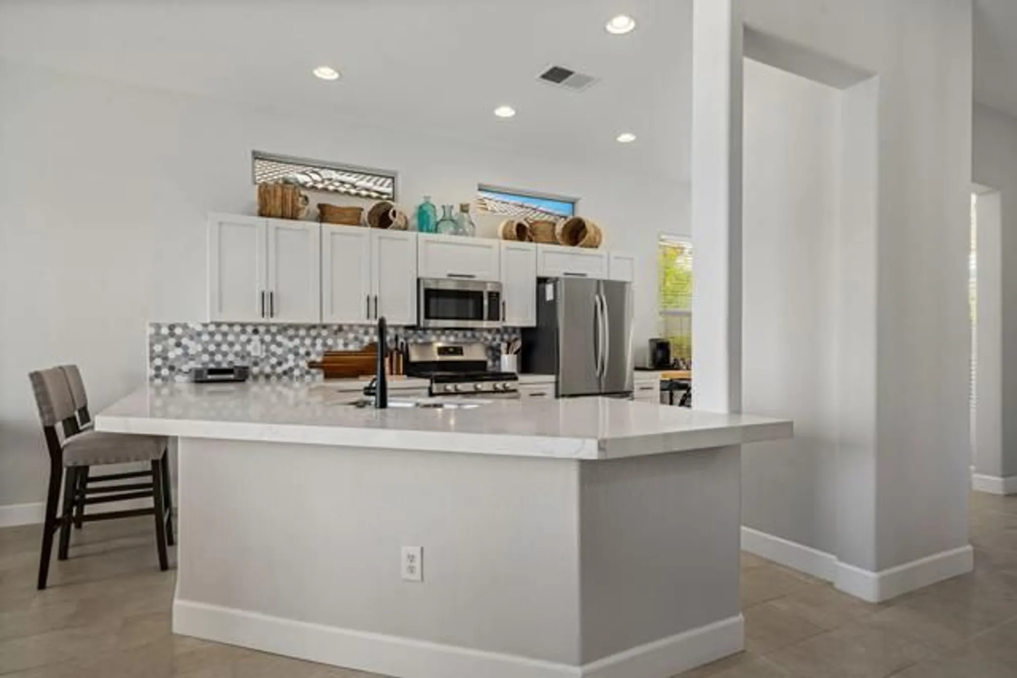 Property Slideshow image 11 of 44 | 80418 portobello dr, Indio, CA, 92201