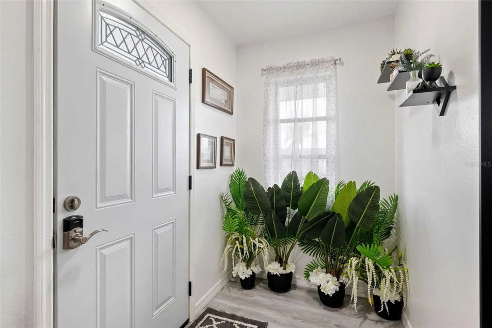 Property Slideshow image 14 of 19 | 1205 hacienda dr, Sun City Center, FL, 33573