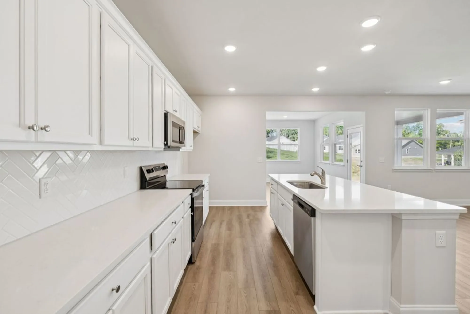 Property Slideshow image 19 of 50 | 316 stonehaus cir, Antioch, TN, 37013