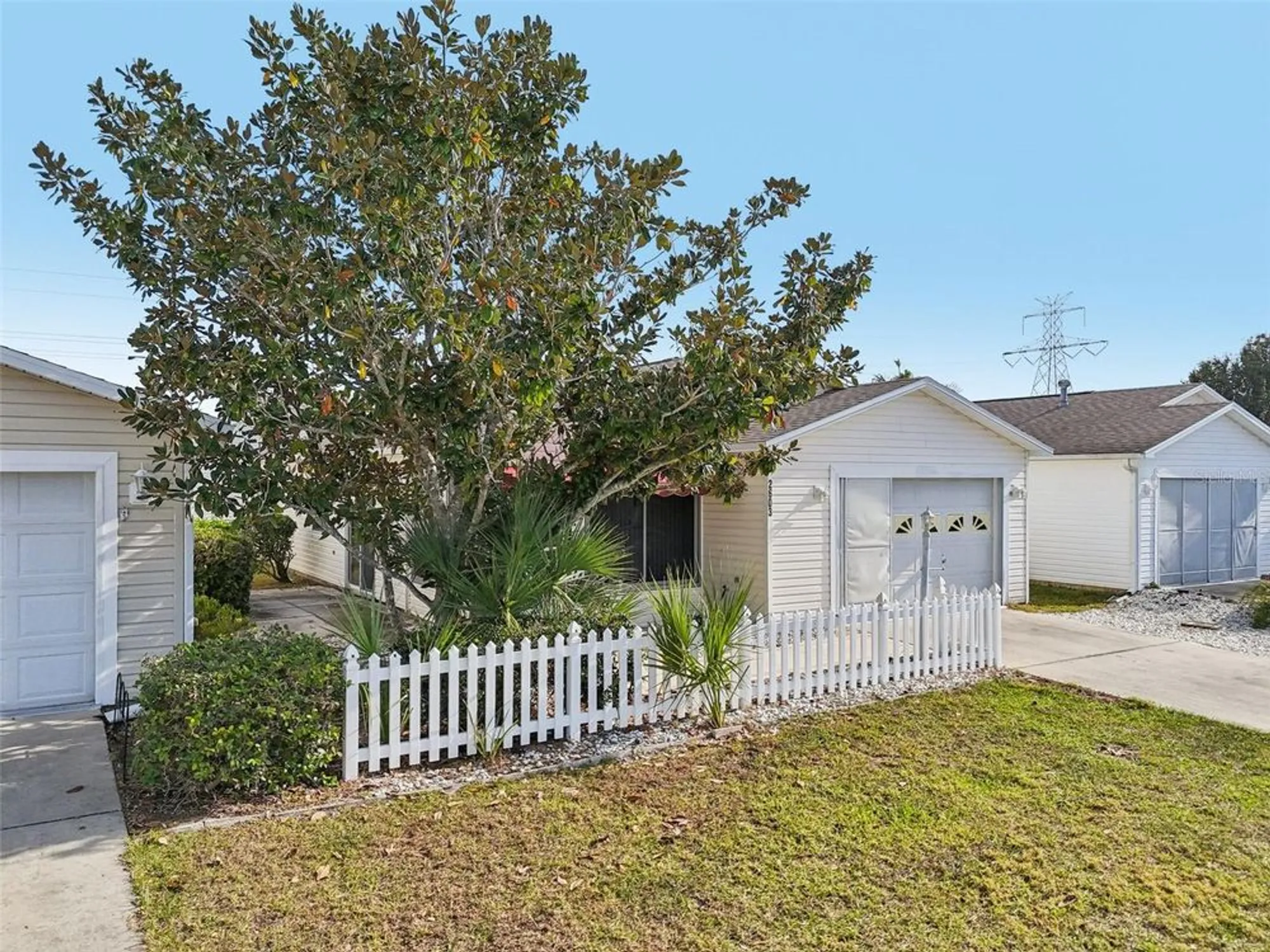 Property Slideshow image 39 of 52 | 2603 olivarez way, The Villages, FL, 32162