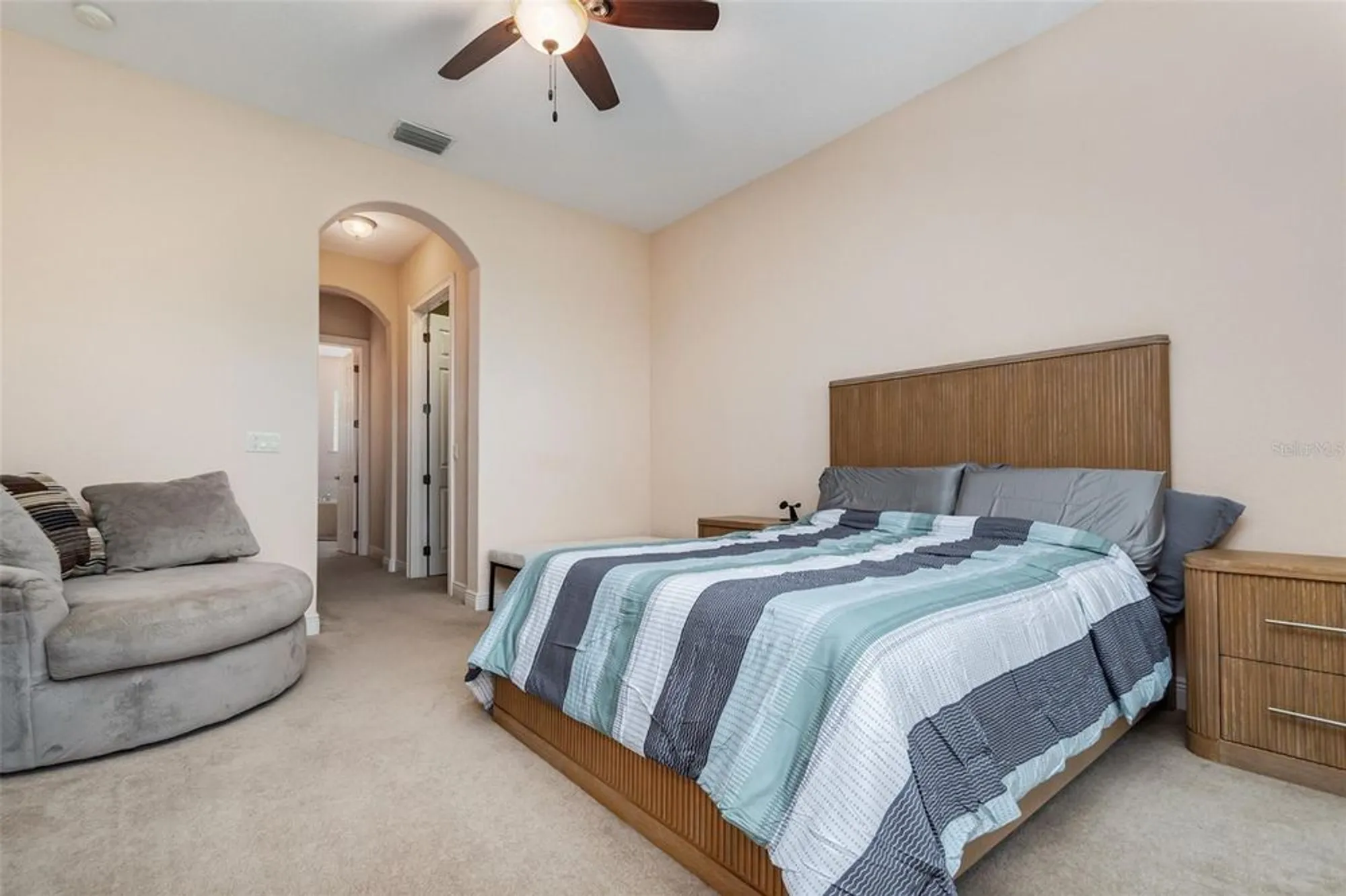 Property Slideshow image 20 of 34 | 38748 lakeview walk, Lady Lake, FL, 32159