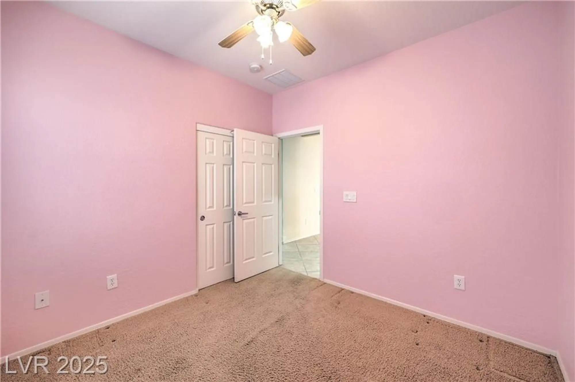 Property Slideshow image 22 of 49 | 2451 shore bird ave, North Las Vegas, NV, 89084