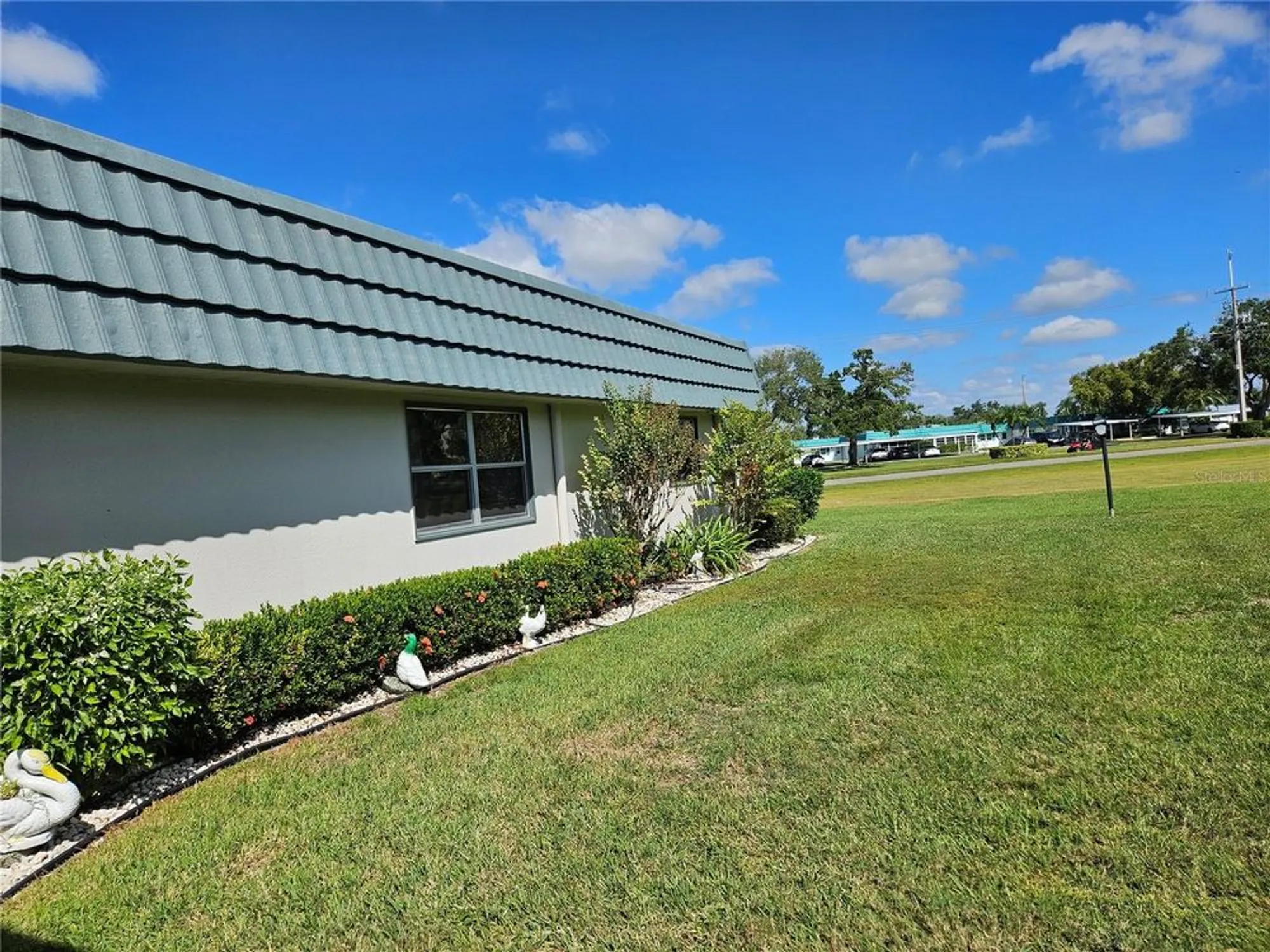 Property Slideshow image 2 of 27 | 1811 bedford ln apt 163, Sun City Center, FL, 33573
