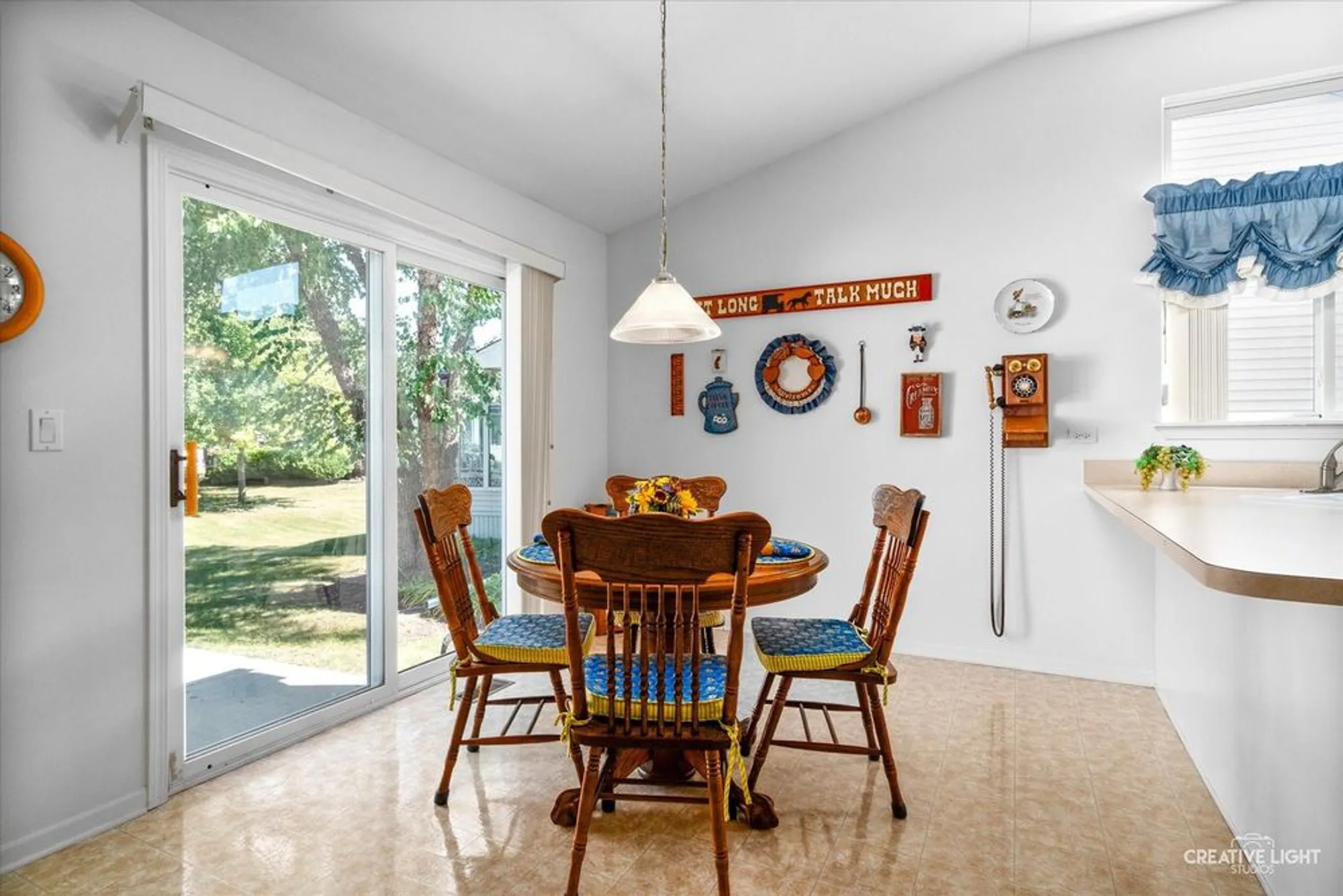 Property Slideshow image 9 of 54 | 13954 s tamarack dr, Plainfield, IL, 60544