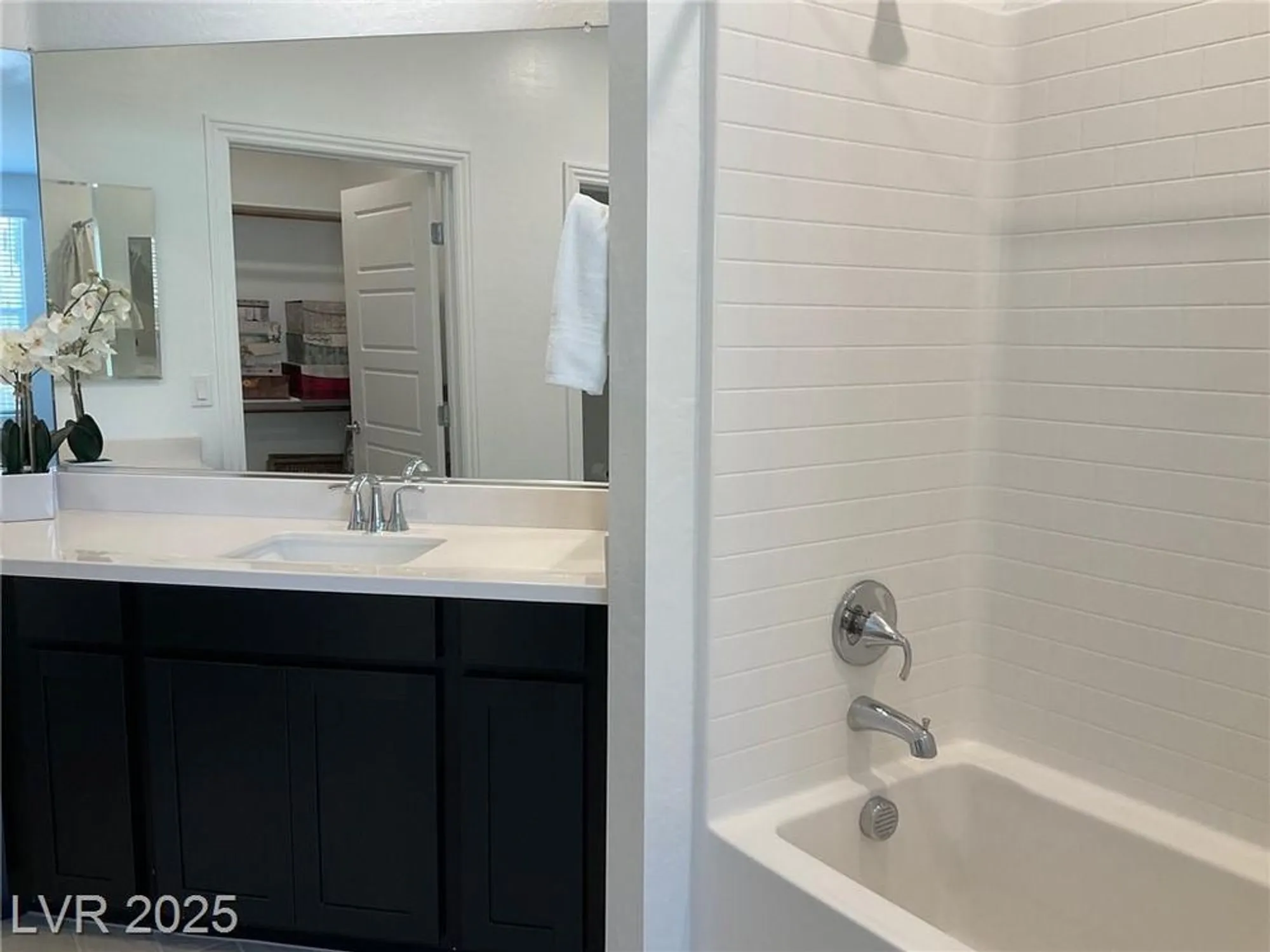 Property Slideshow image 42 of 67 | 2555 hampton rd 4209, Henderson, NV, 89052