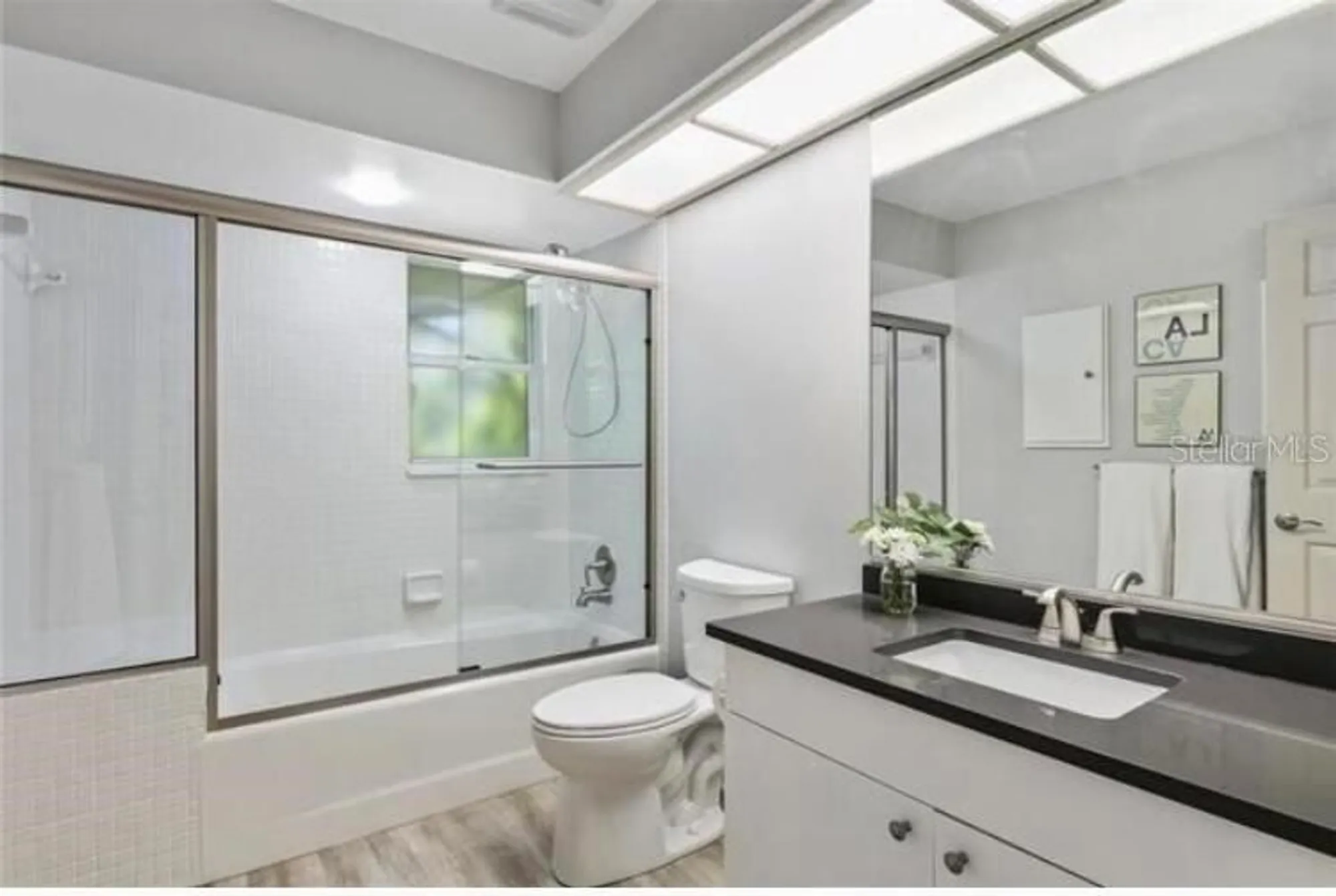 Property Slideshow image 14 of 18 | 4678 pine harrier dr, Sarasota, FL, 34231