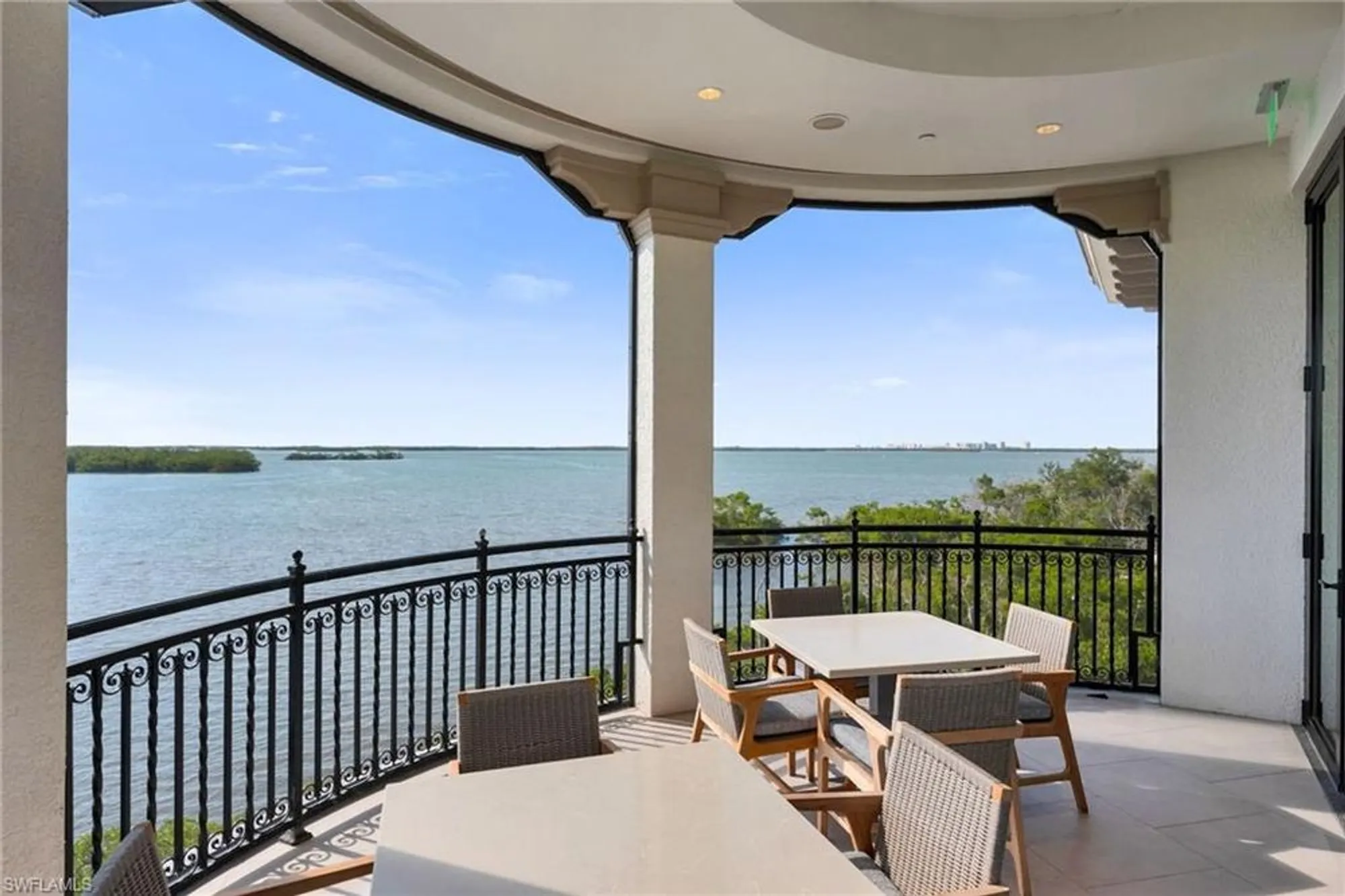 Property Slideshow image 23 of 33 | 24001 via castella dr 3402, Bonita Springs, FL, 34134