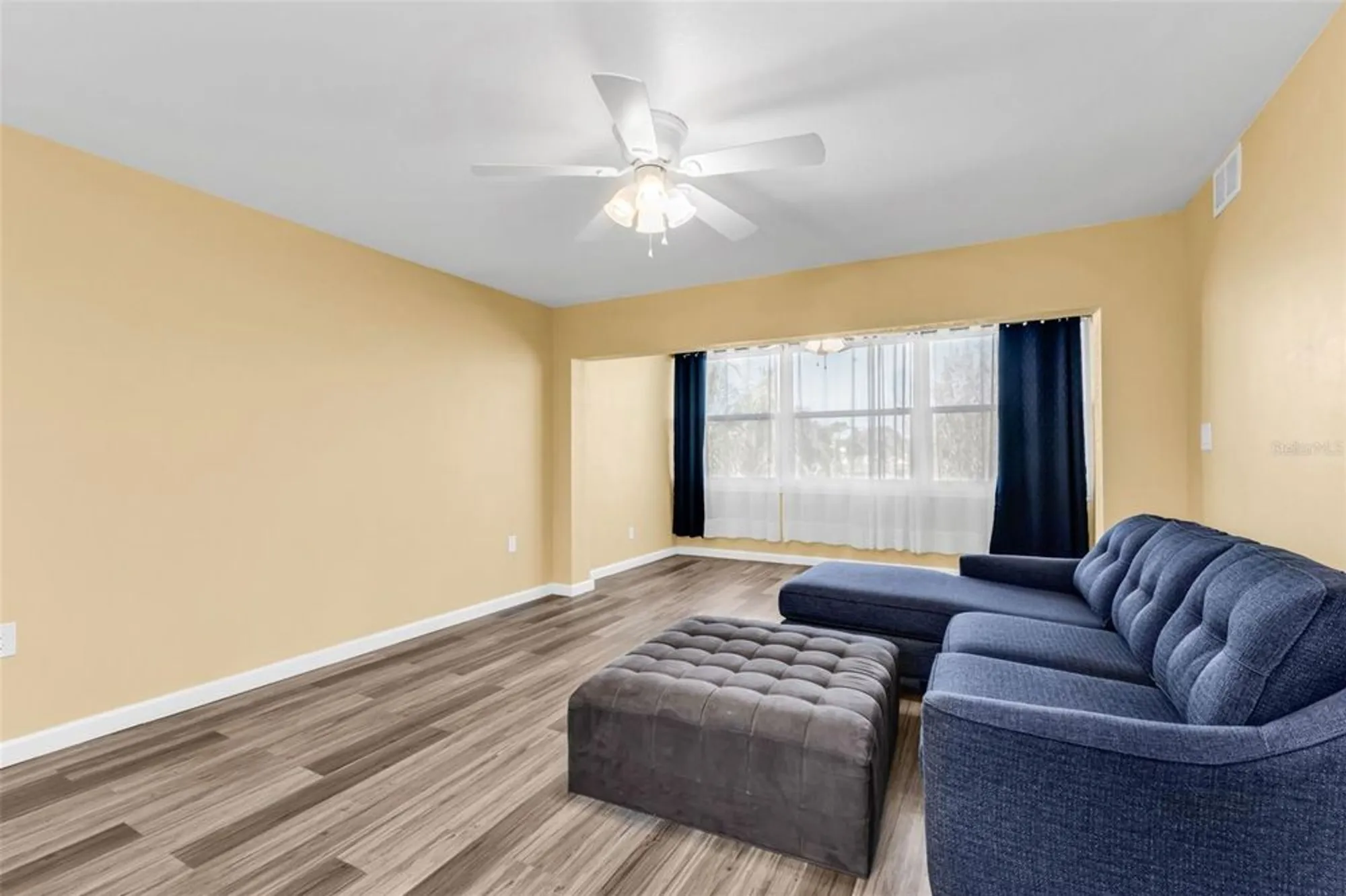 Property Slideshow image 7 of 51 | 21267 gertrude ave apt 212, Port Charlotte, FL, 33952