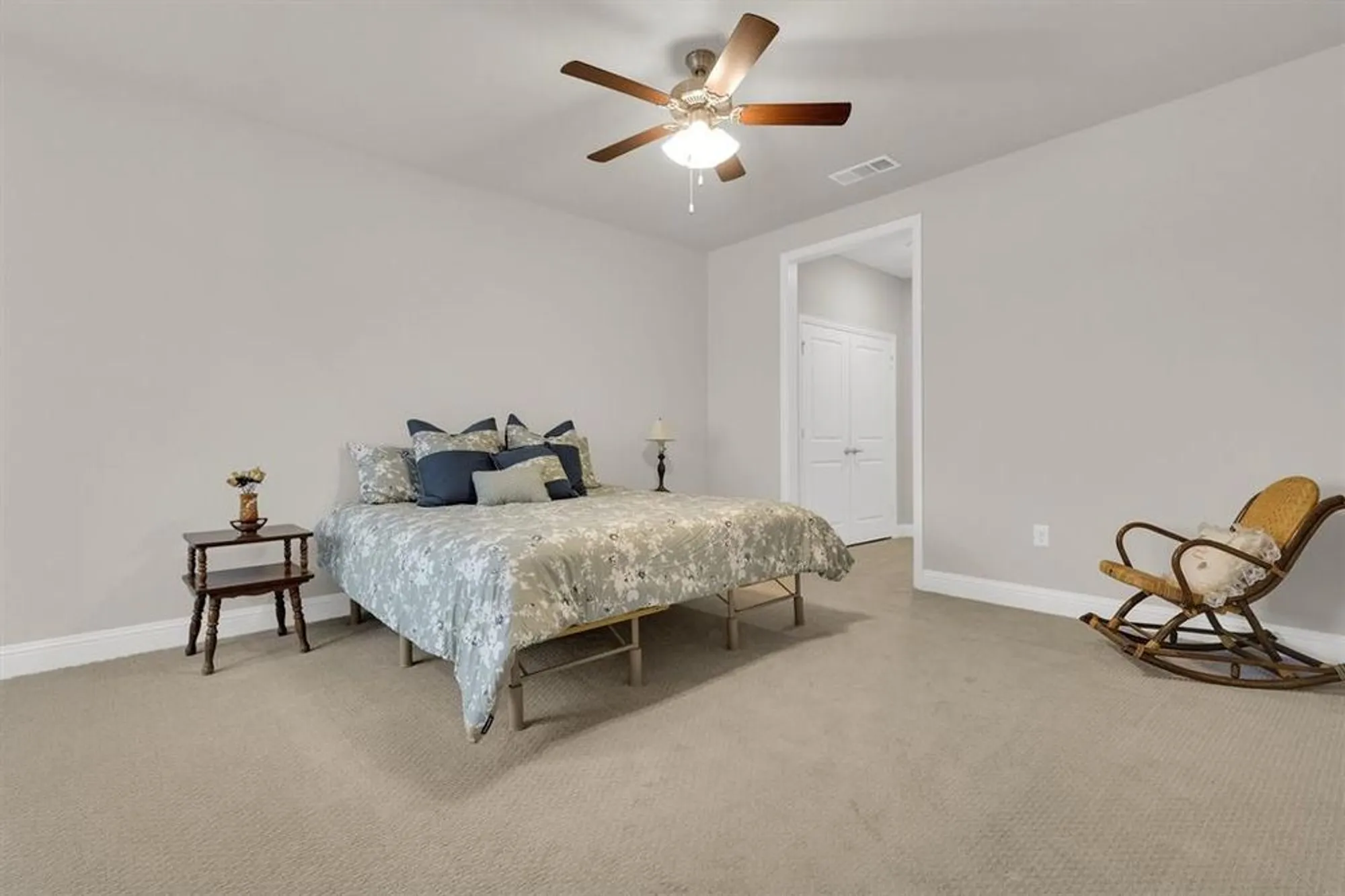 Property Slideshow image 18 of 32 | 651 n watters rd apt 2105, Allen, TX, 75013