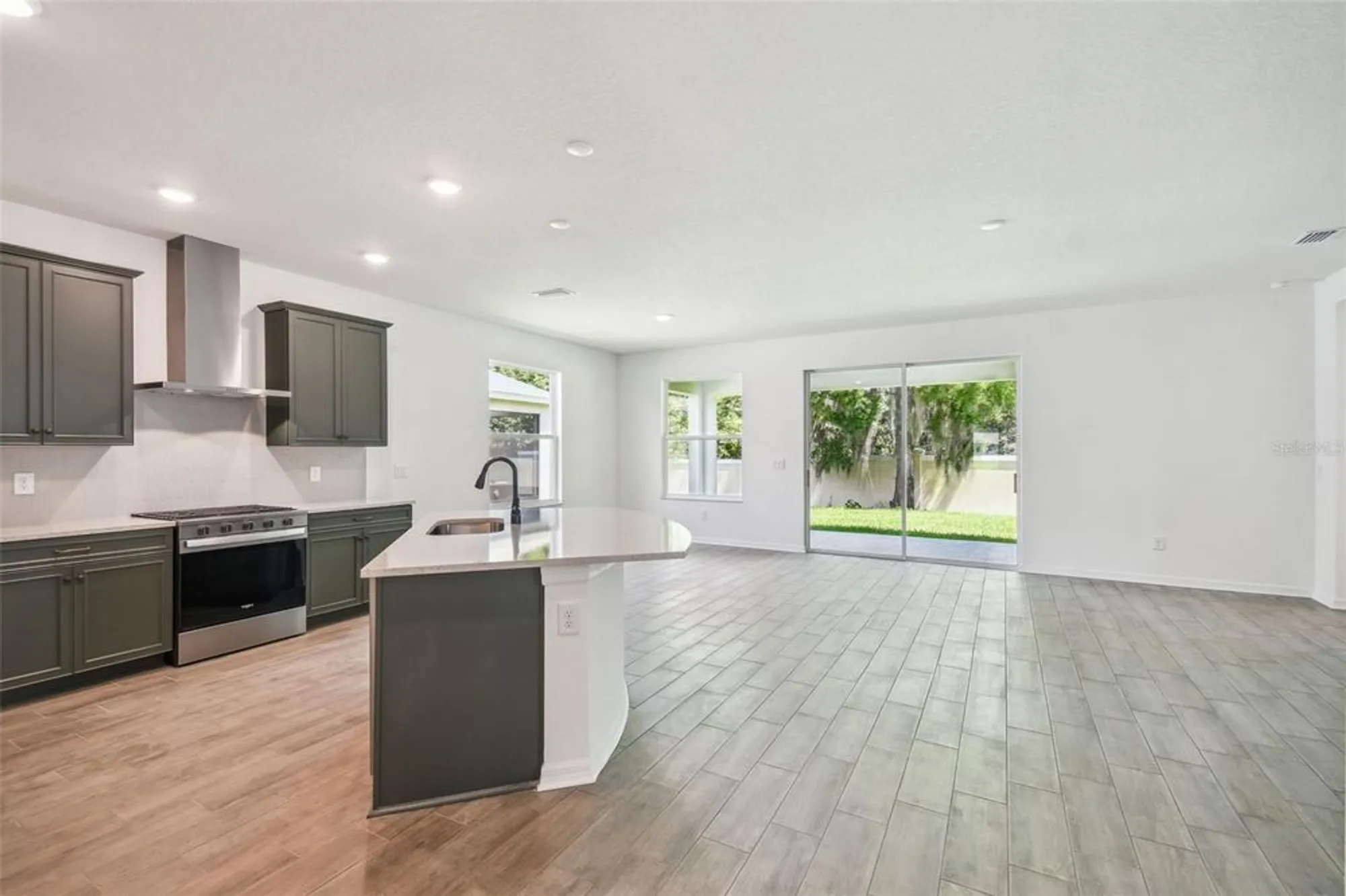 Property Slideshow image 18 of 68 | 19591 fort king run, Brooksville, FL, 34601