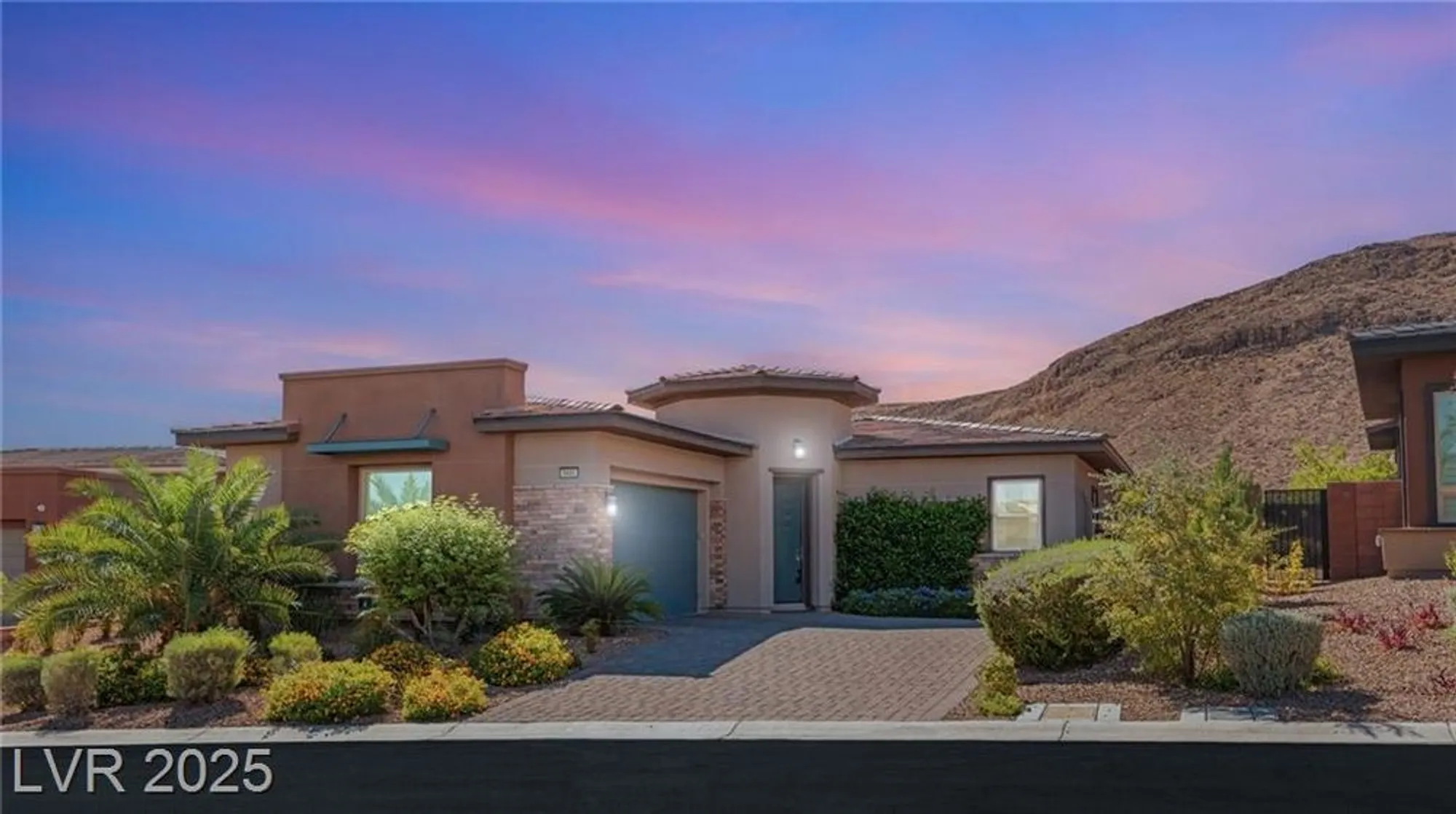 Property Slideshow image 1 of 58 | 9985 regency canyon way, Las Vegas, NV, 89148