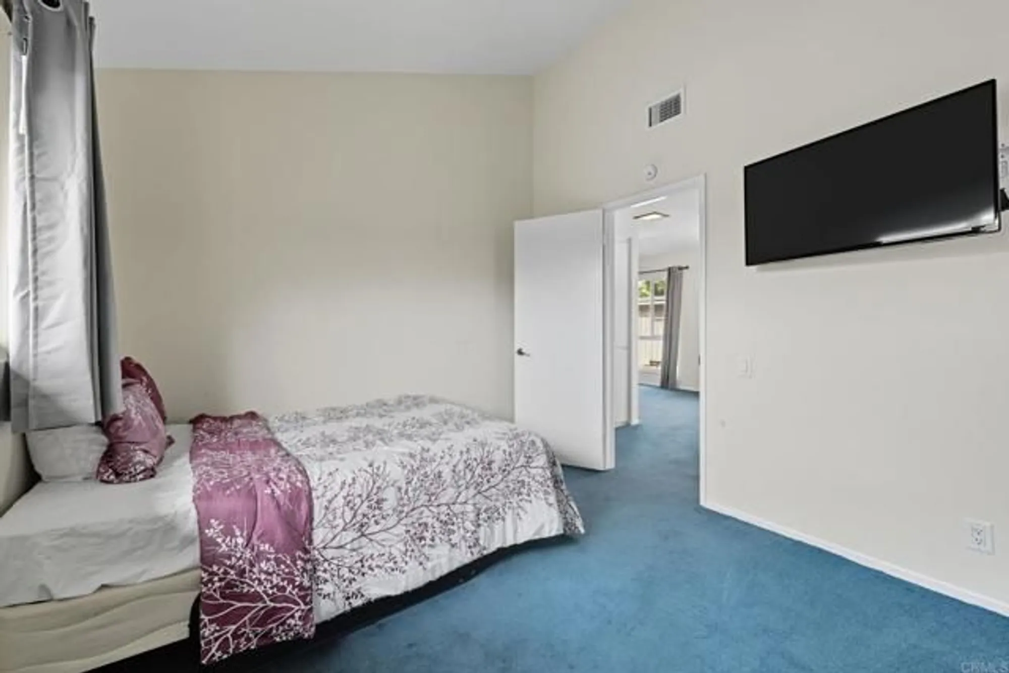 Property Slideshow image 15 of 21 | 3685 vista campana n unit 62, Oceanside, CA, 92057