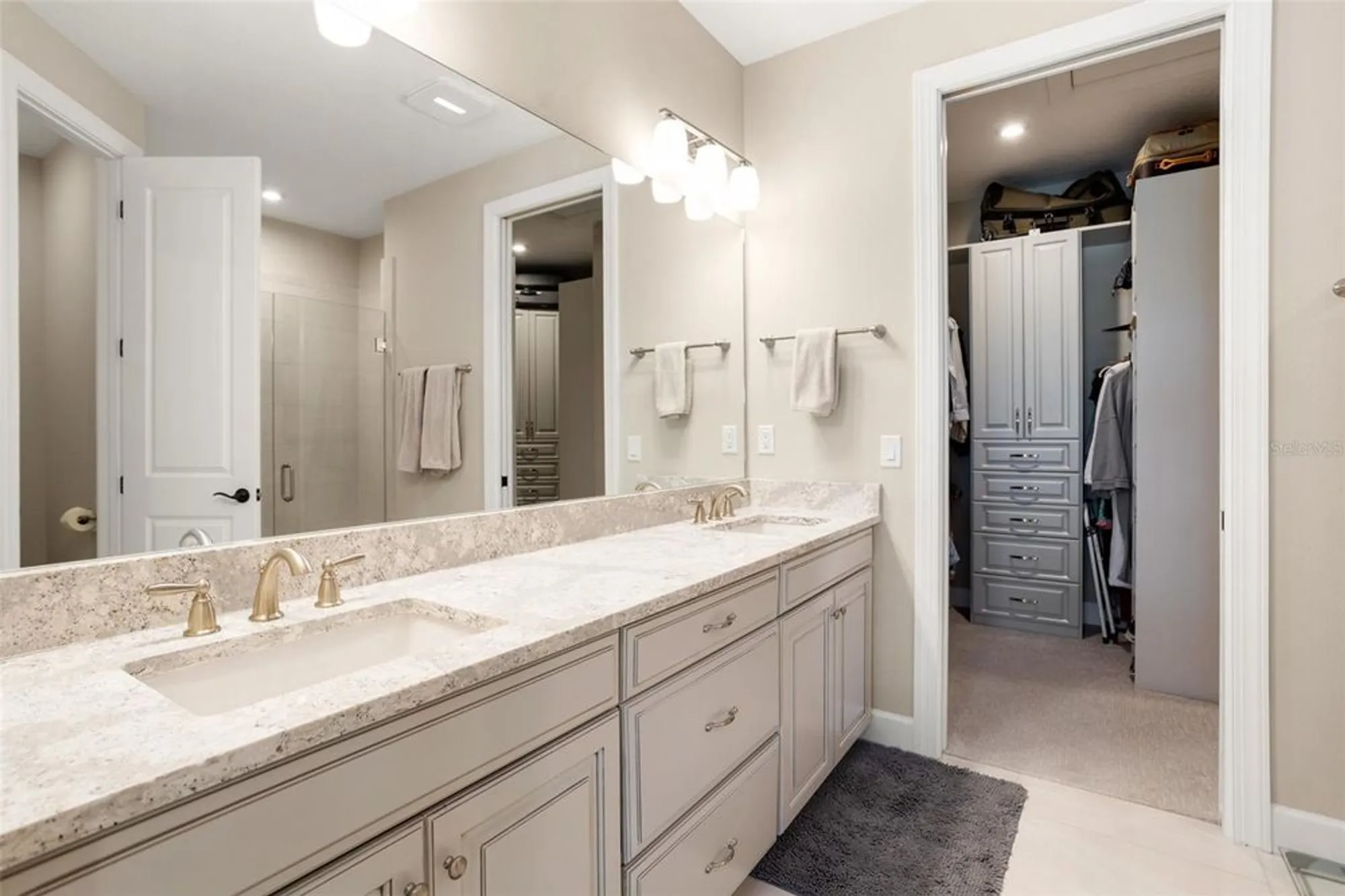 Property Slideshow image 21 of 53 | 12416 parigi way, Sarasota, FL, 34238