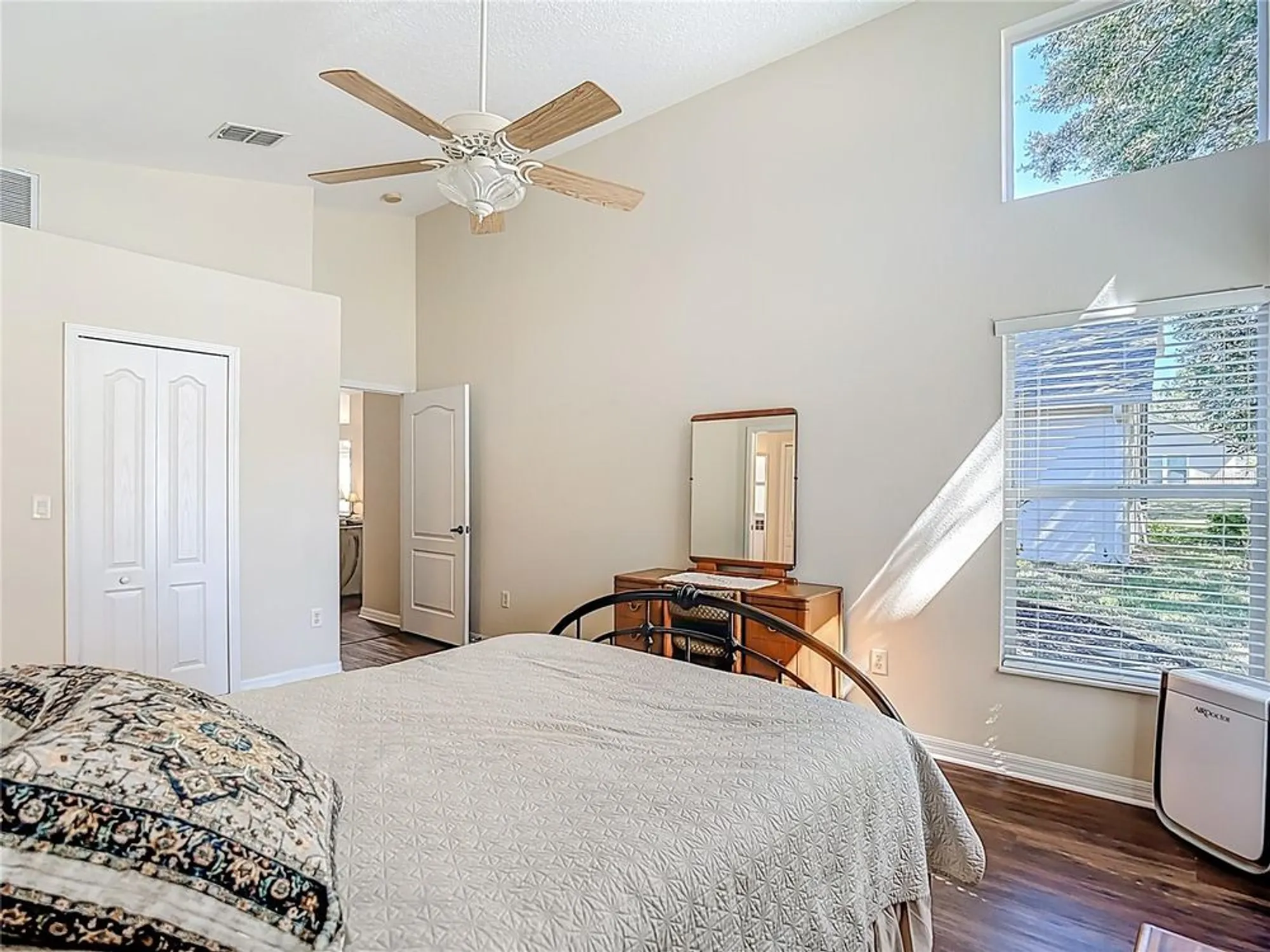 Property Slideshow image 22 of 48 | 456 greenwich cir, Spring Hill, FL, 34609