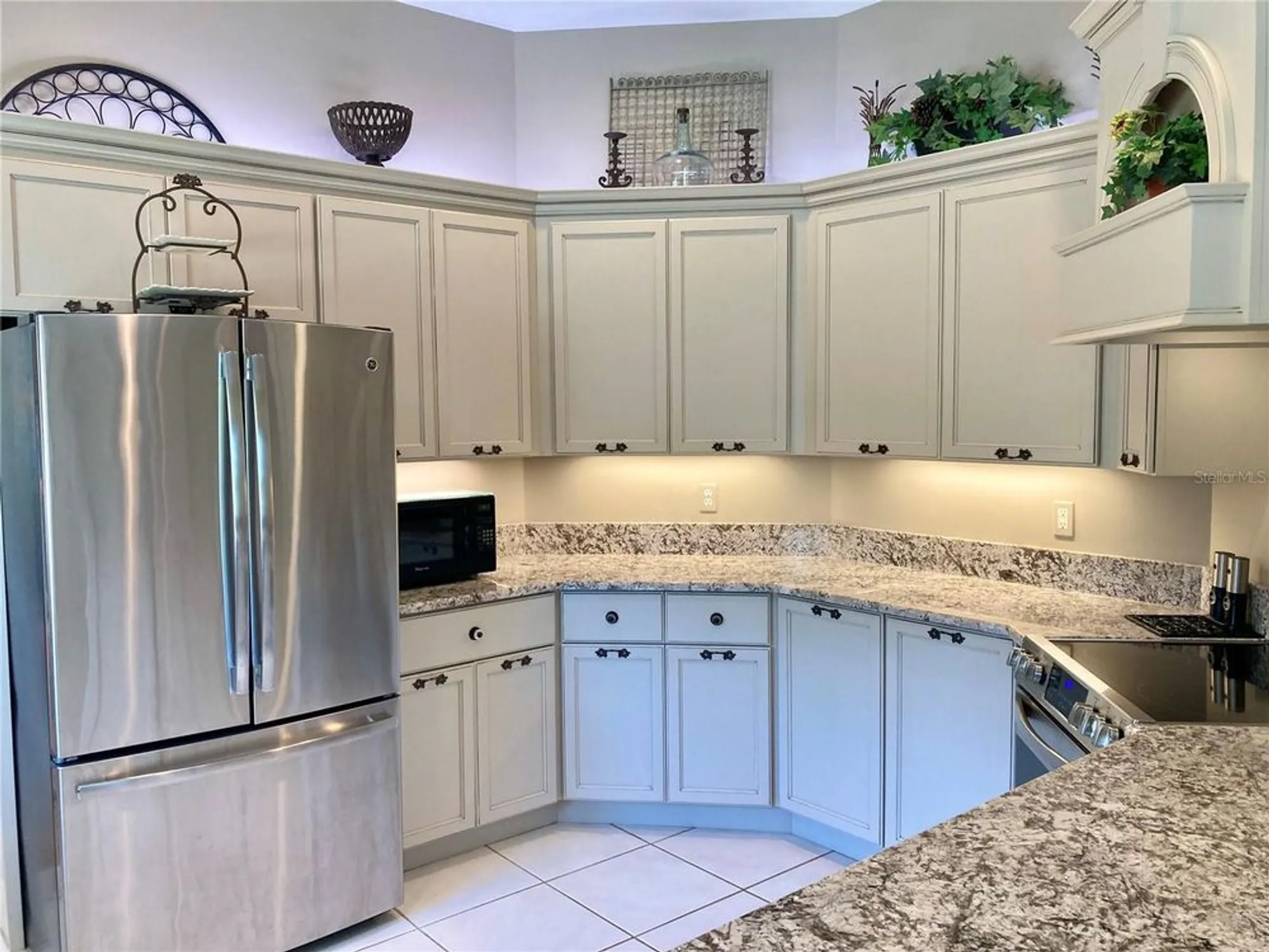 Property Slideshow image 17 of 66 | 55 bay pointe dr, Ormond Beach, FL, 32174