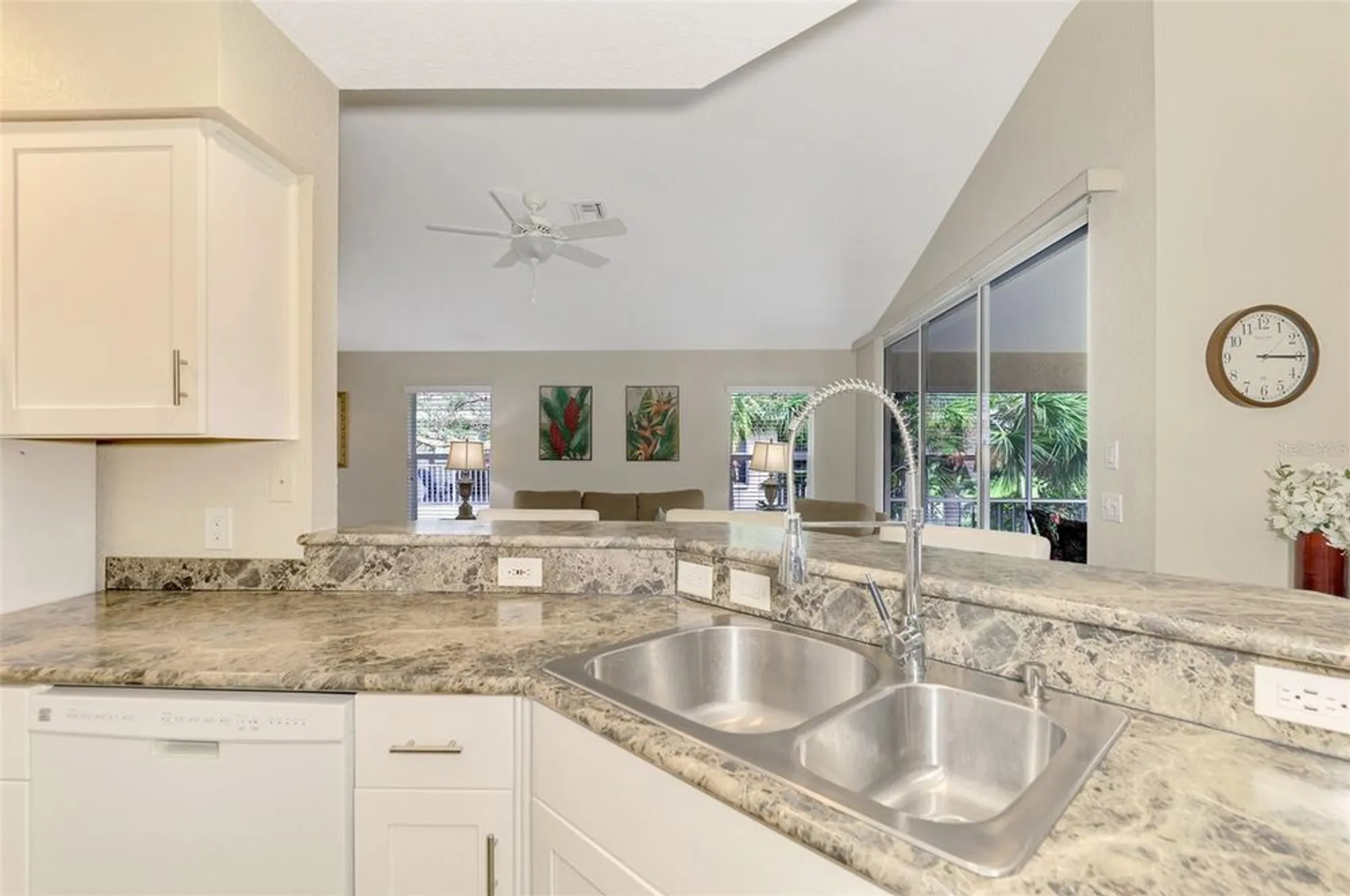 Property Slideshow image 17 of 66 | 14049 willow glen ct apt 242, Port Charlotte, FL, 33953