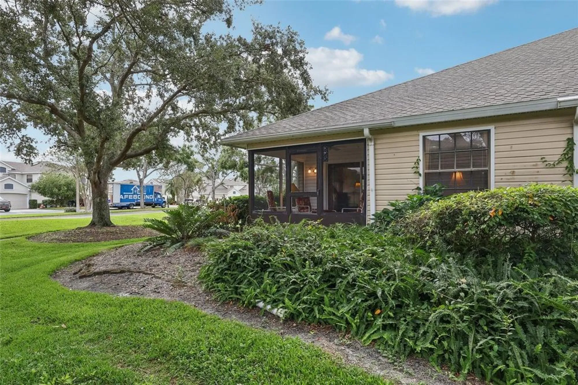 Property Slideshow image 29 of 40 | 100 juniper way, Tavares, FL, 32778