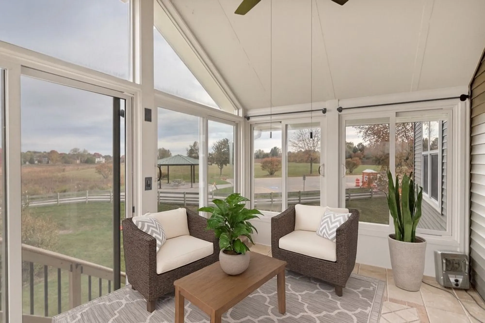 Property Slideshow image 31 of 71 | 2660 harnish dr, Algonquin, IL, 60102